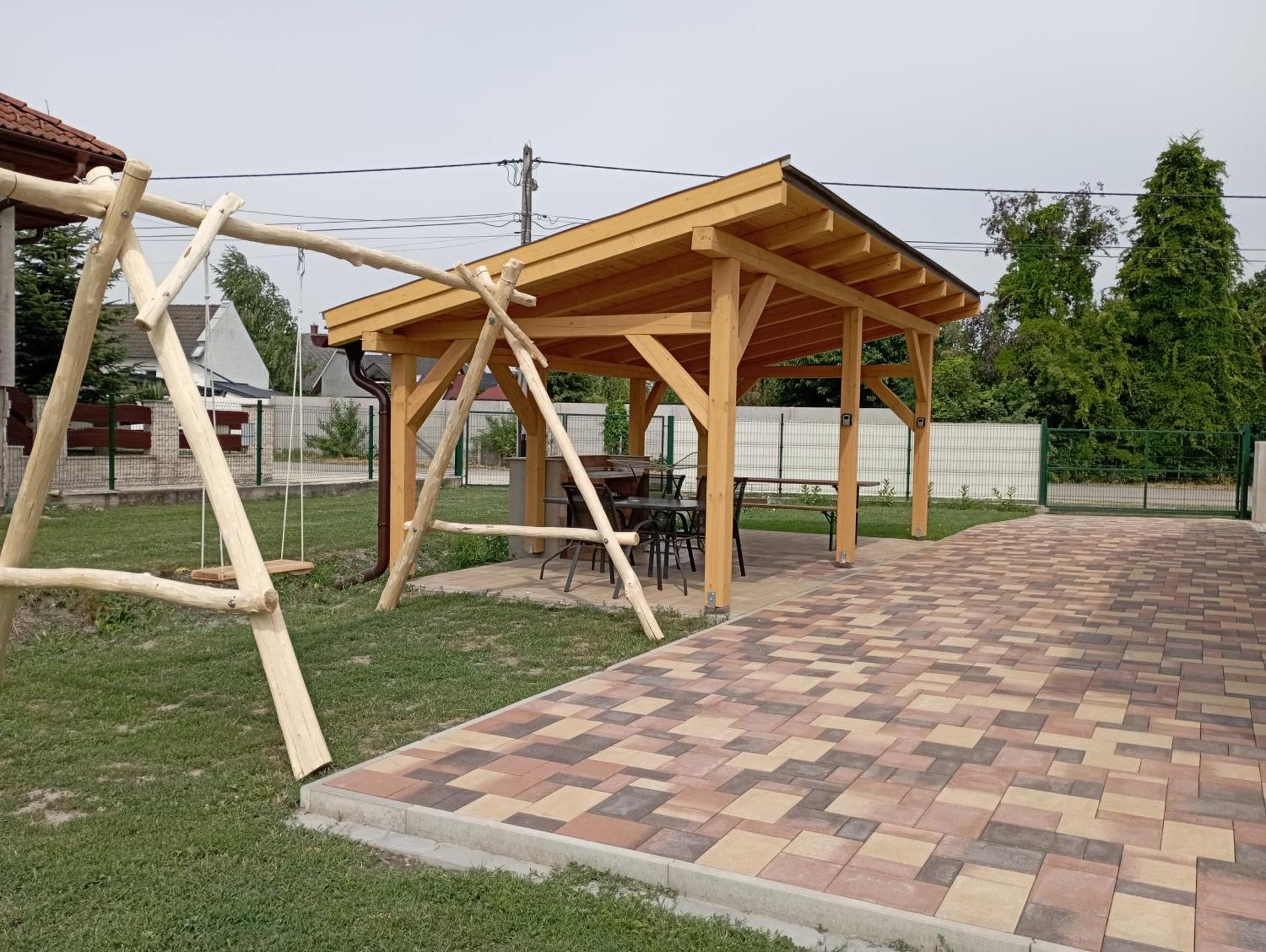 Vadgalamb Apartmanház