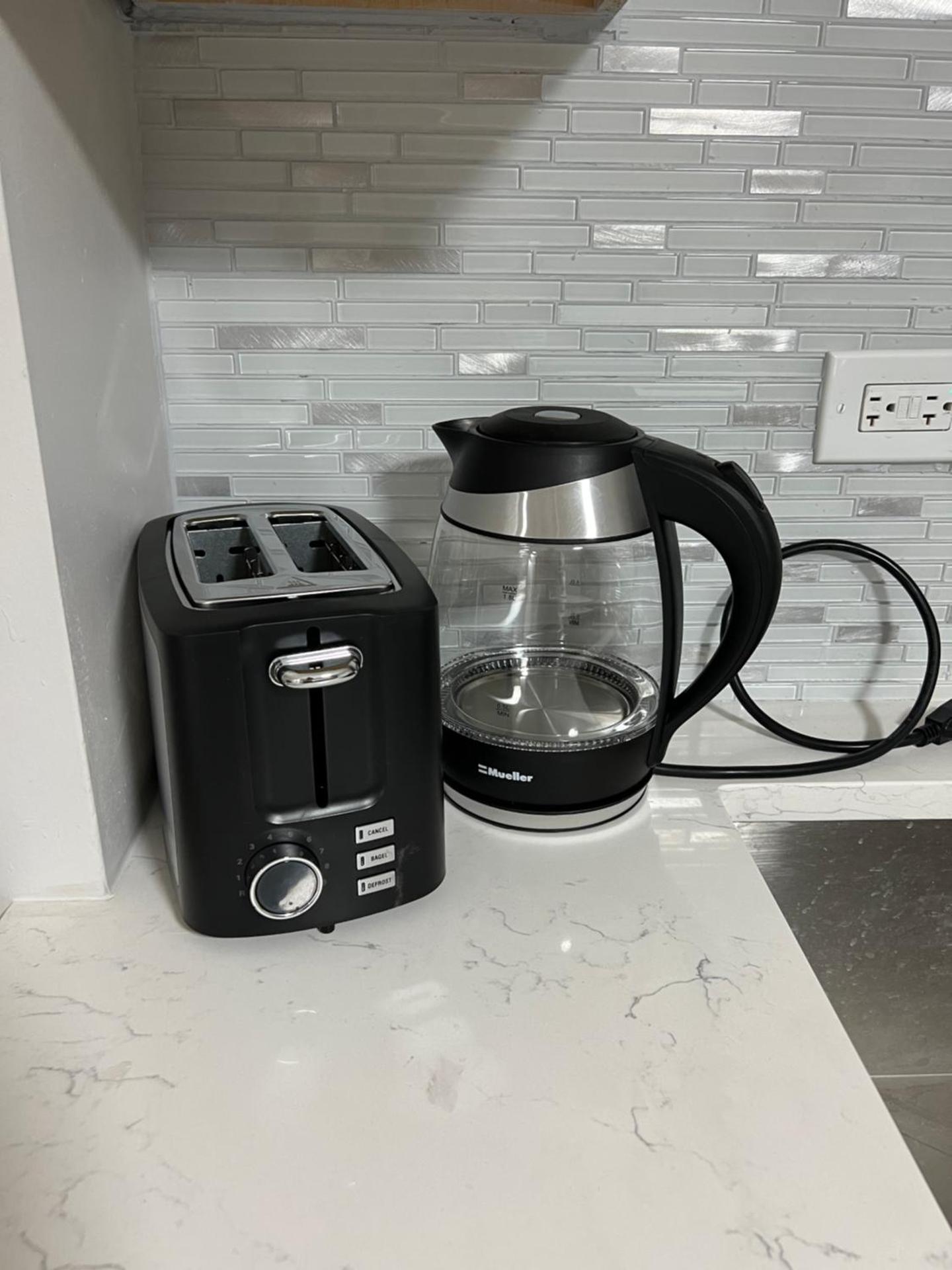 Stylish Urban Retreat 3 Bedroom Newly Remodeled