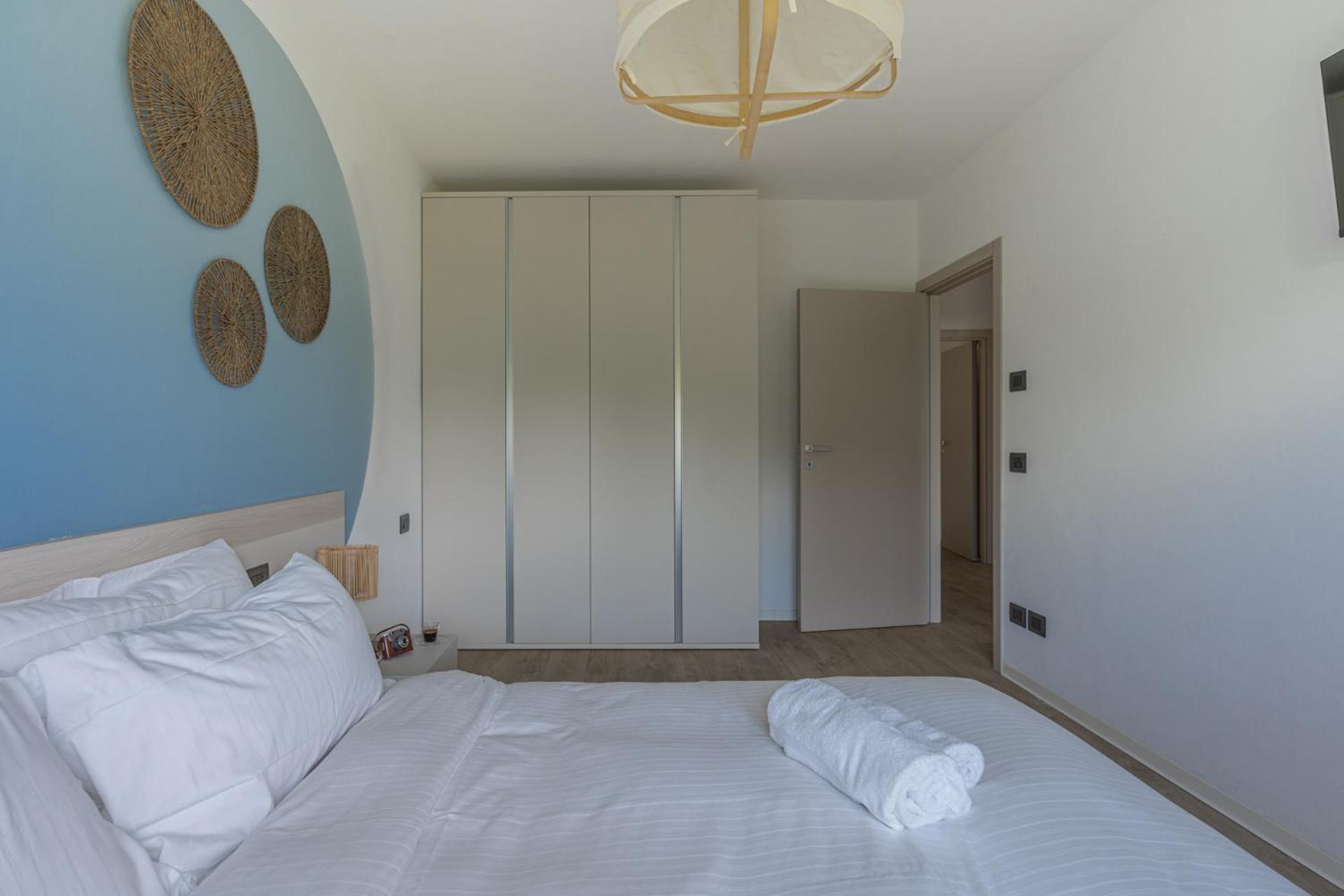 Casa al Lago di TSS' - Ampio Giardino Fronte al Lago - Perfetto per Famiglie e Gruppi a Calceranica al Lago