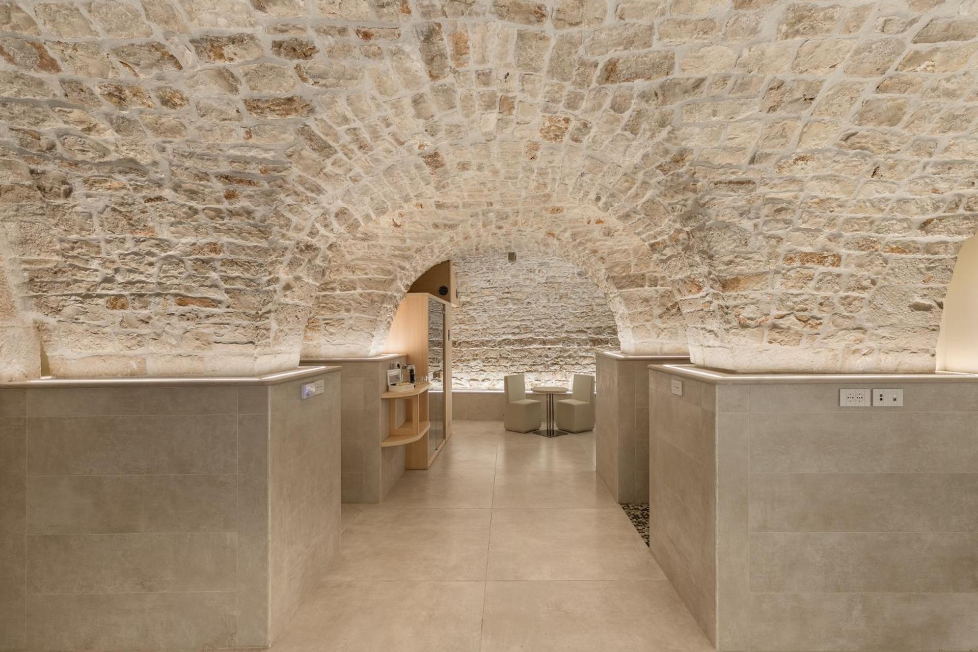 Spa and wellness centre/facilities