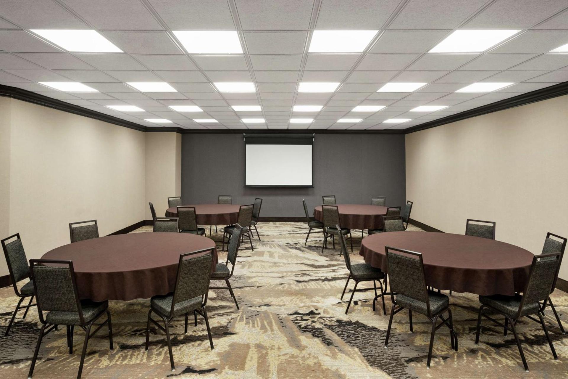Meeting/conference room