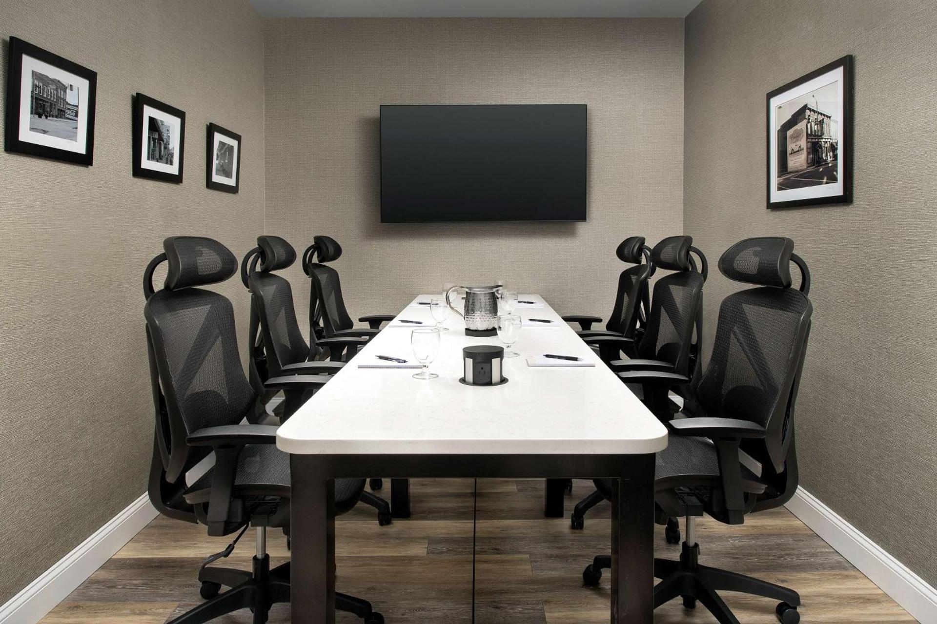 Meeting/conference room