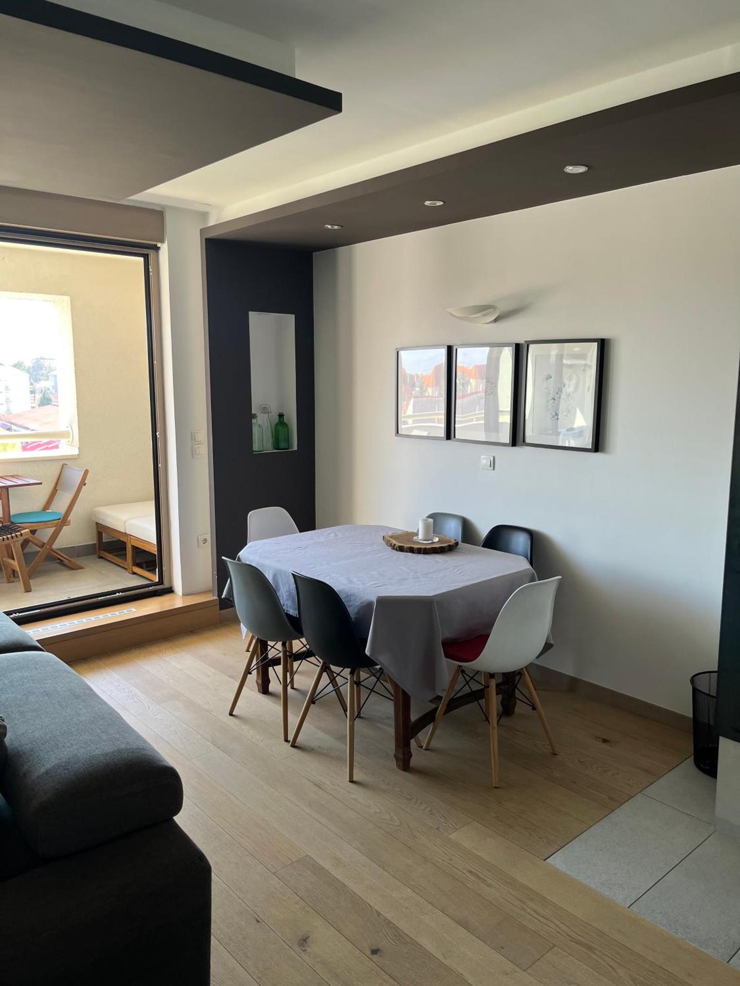 Luxury apartment LUNA for 6, sauna, center, ****