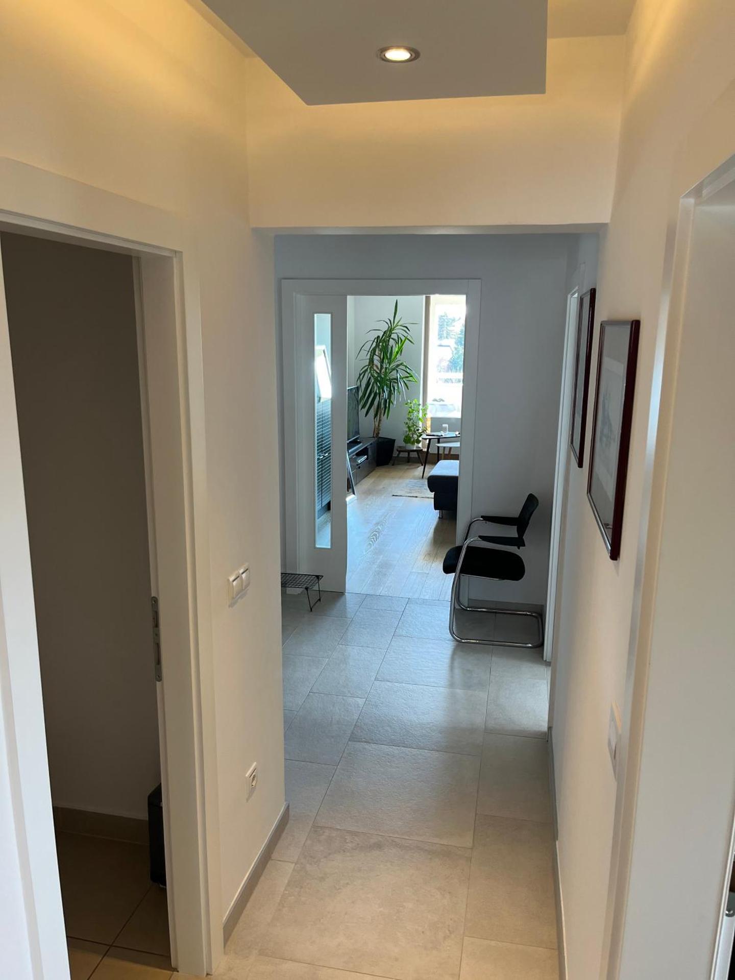 Luxury apartment LUNA for 6, sauna, center, ****