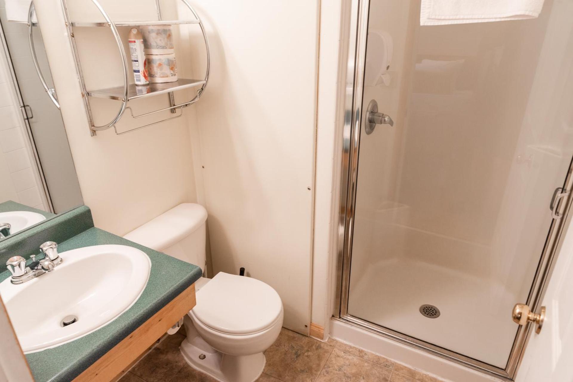 HI Banff Alpine Centre - Hostel