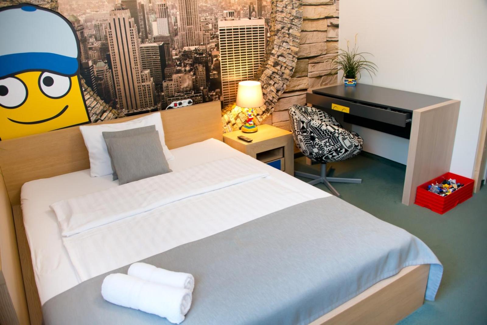 Hotel a Museum of Bricks