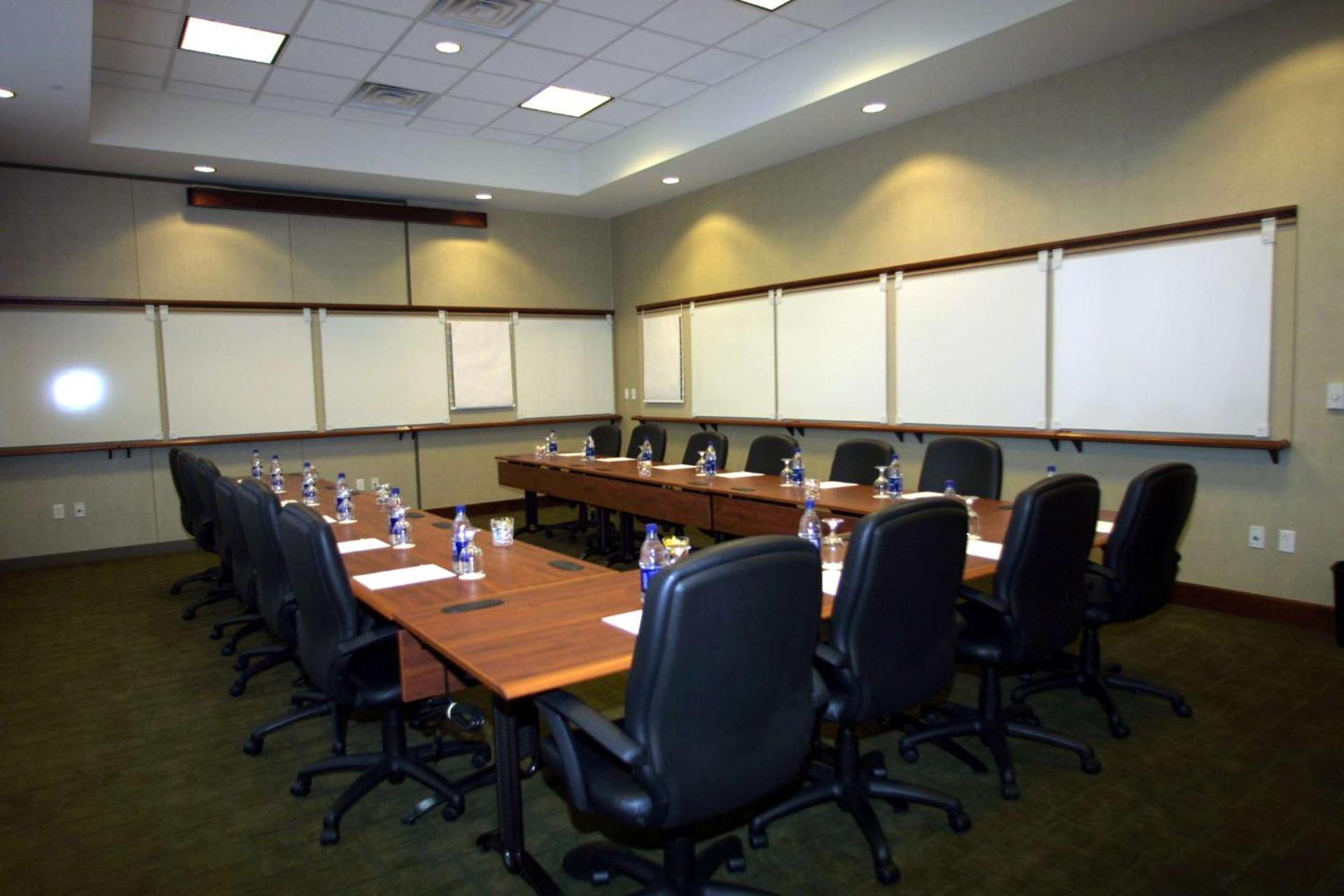 Meeting/conference room