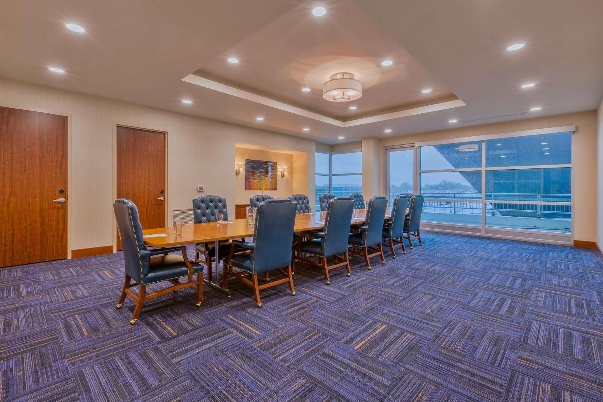 Meeting/conference room