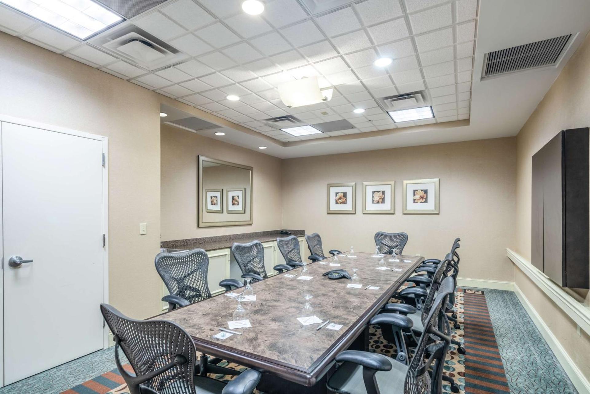 Meeting/conference room