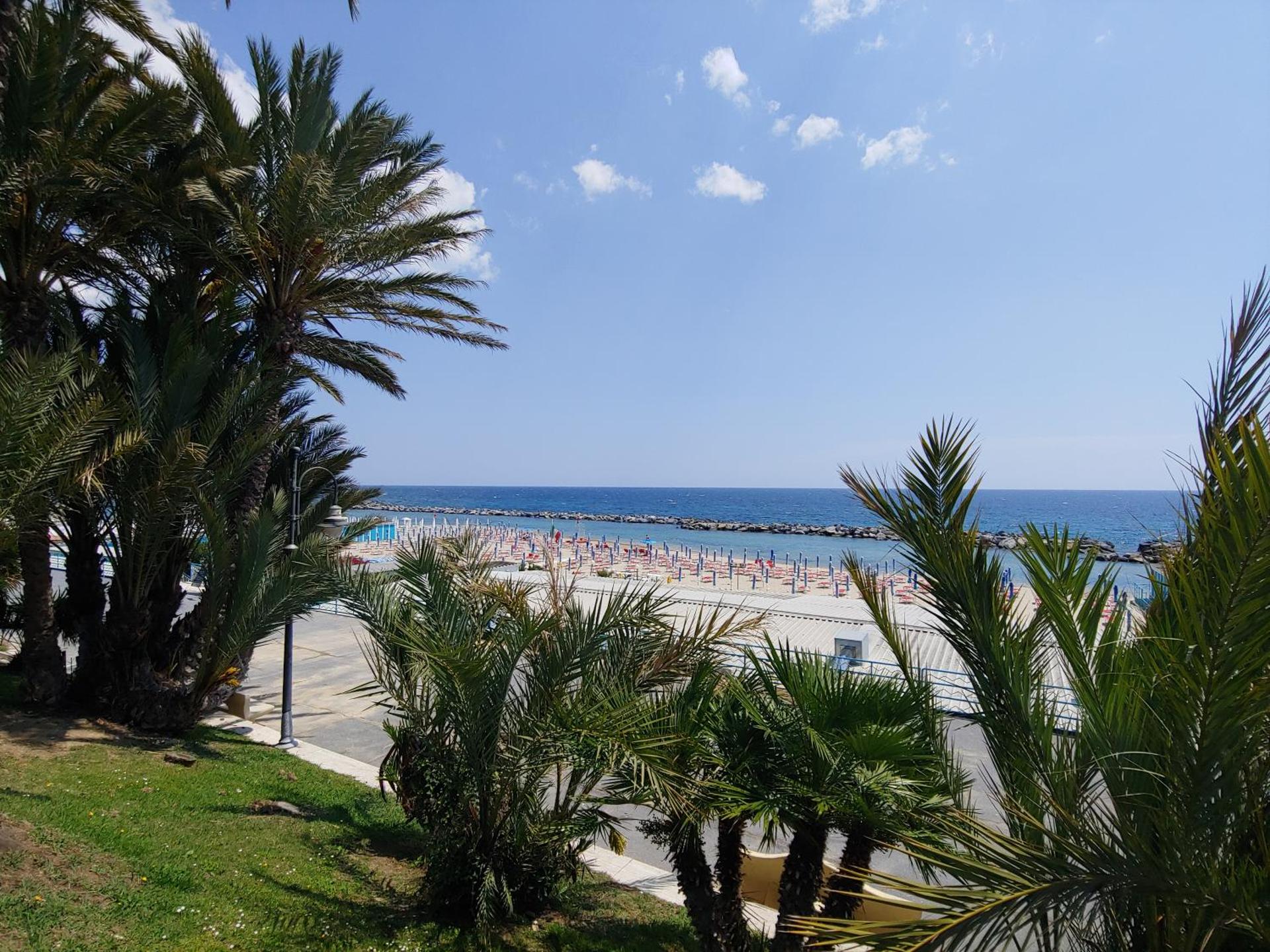 Interno 3 - vicino al mare e pista ciclabile, centro zona Foce