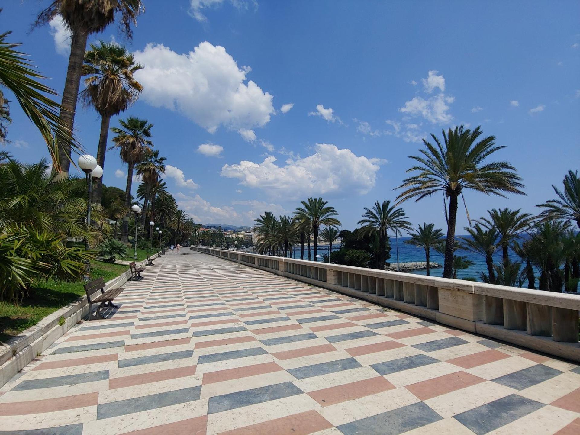 Interno 3 - vicino al mare e pista ciclabile, centro zona Foce