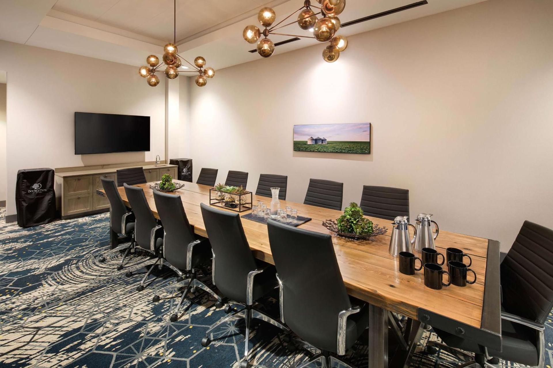 Meeting/conference room