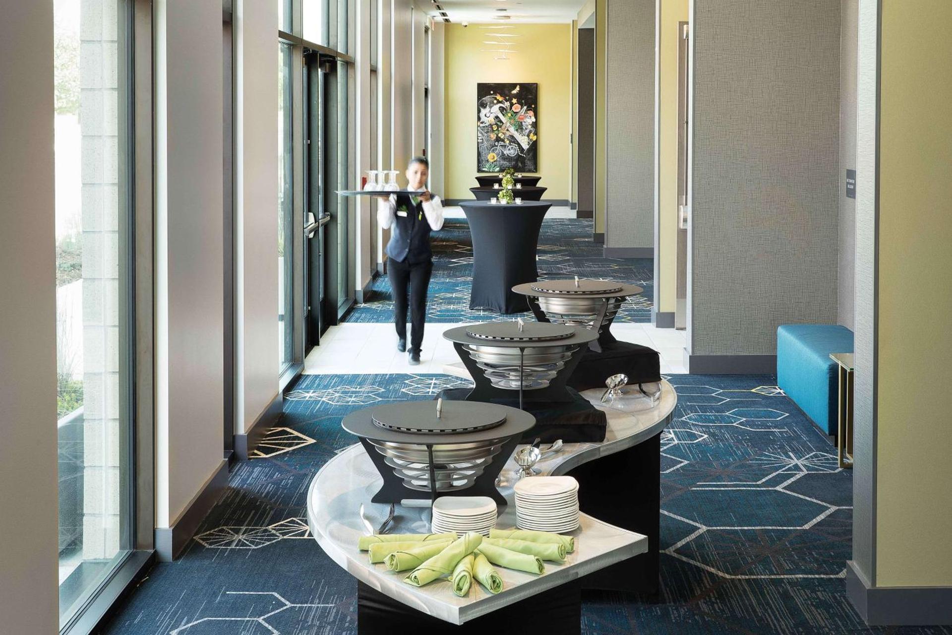 Meeting/conference room