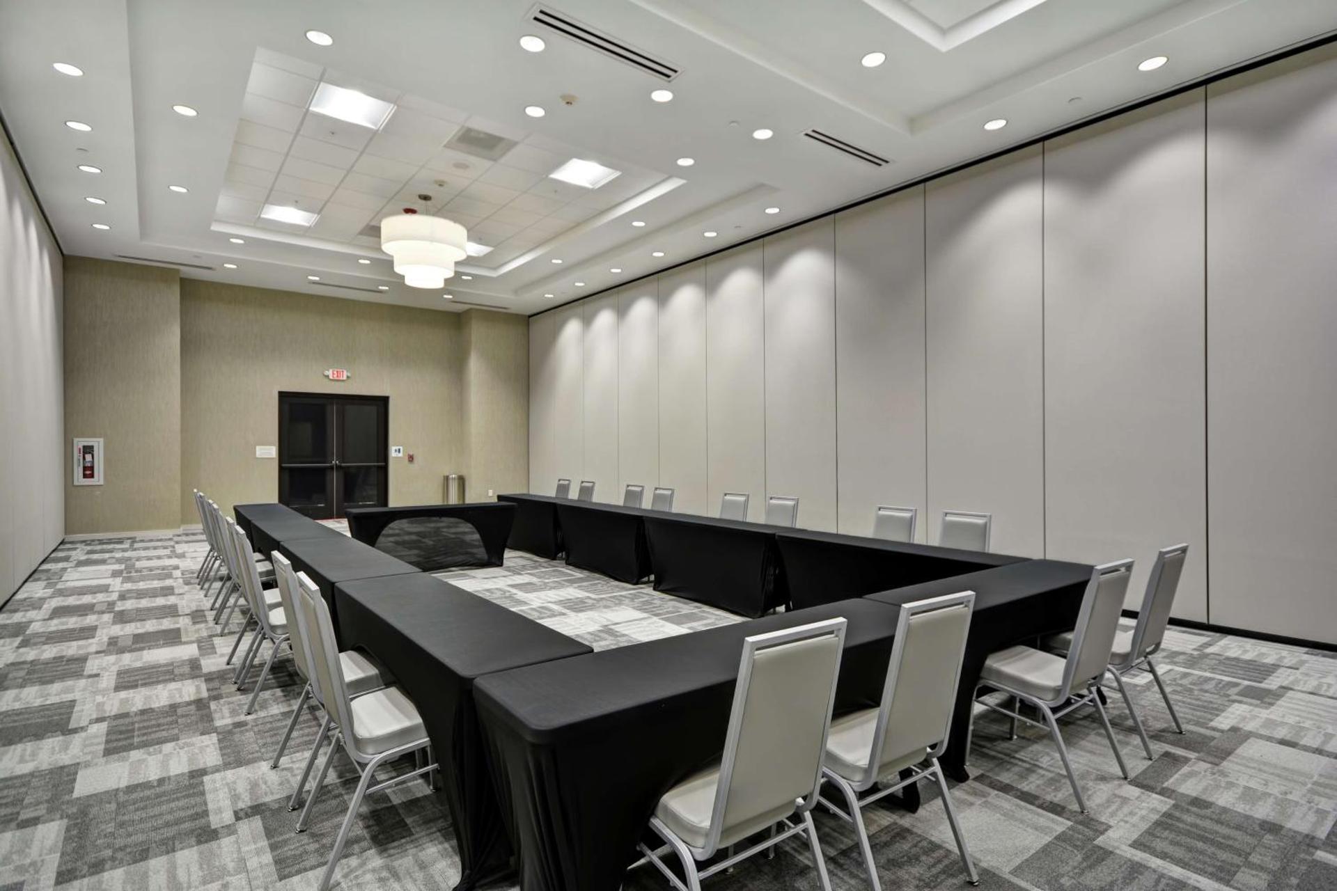 Meeting/conference room