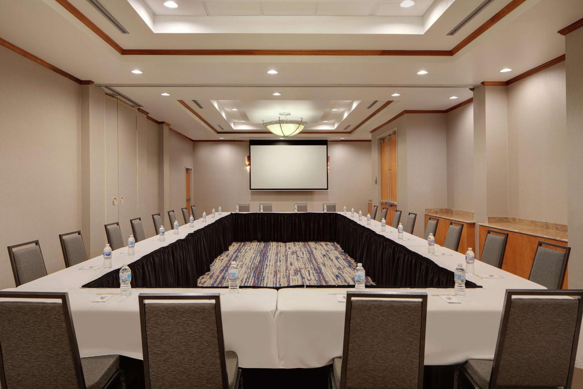 Meeting/conference room