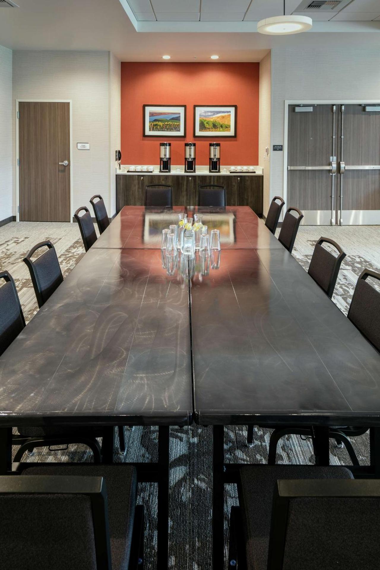 Meeting/conference room