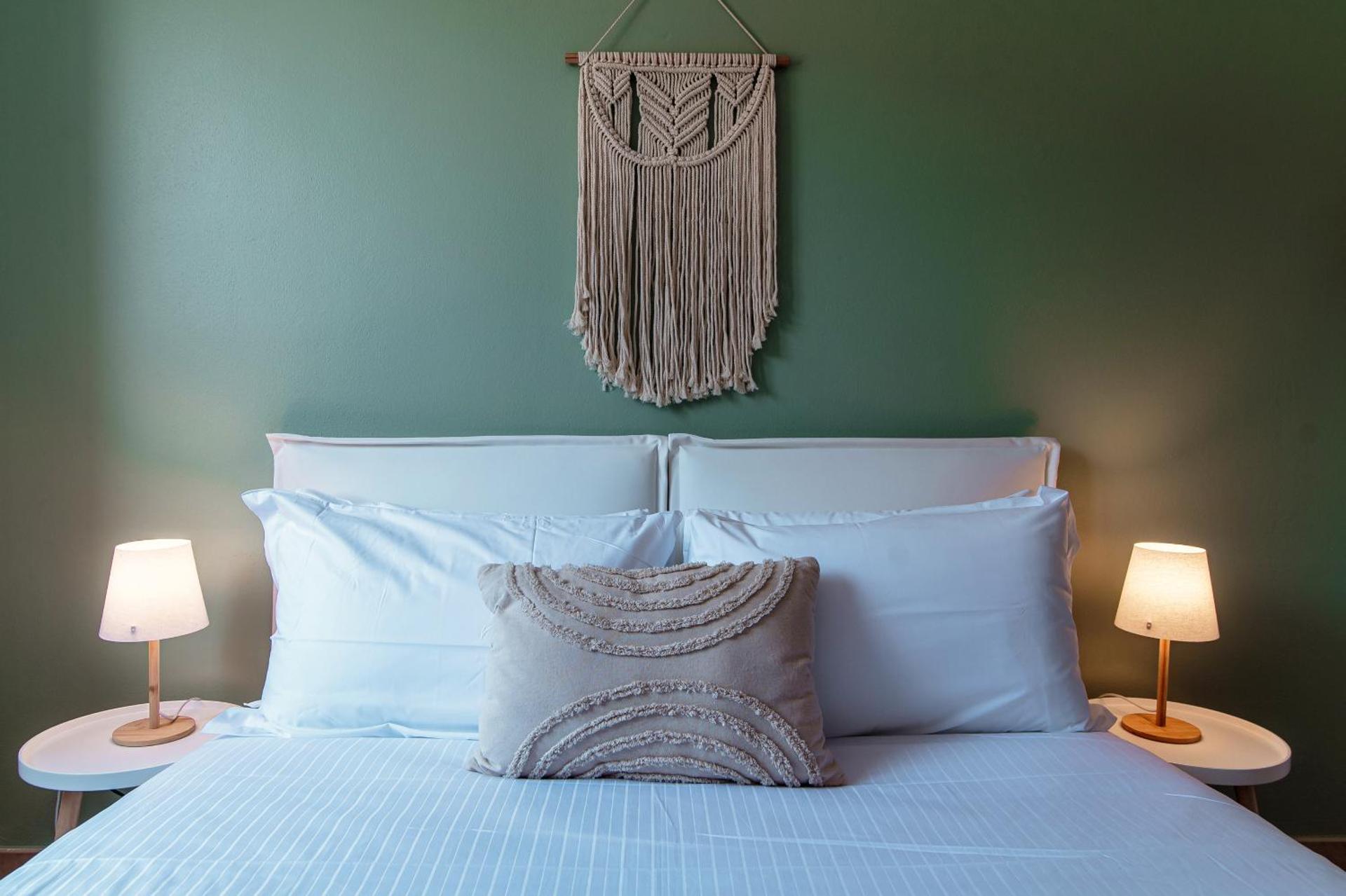 Casa Olivo by Quokka 360 - flat with sun terrace in Cernobbio