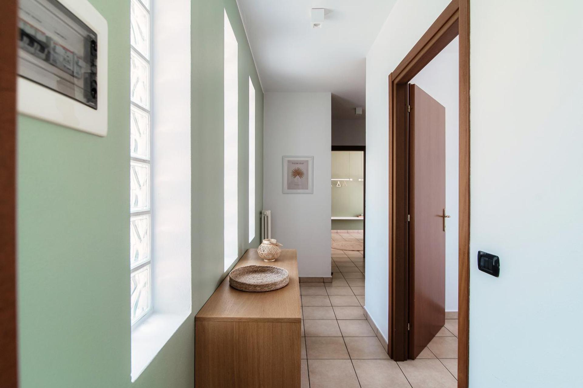 Casa Olivo by Quokka 360 - flat with sun terrace in Cernobbio