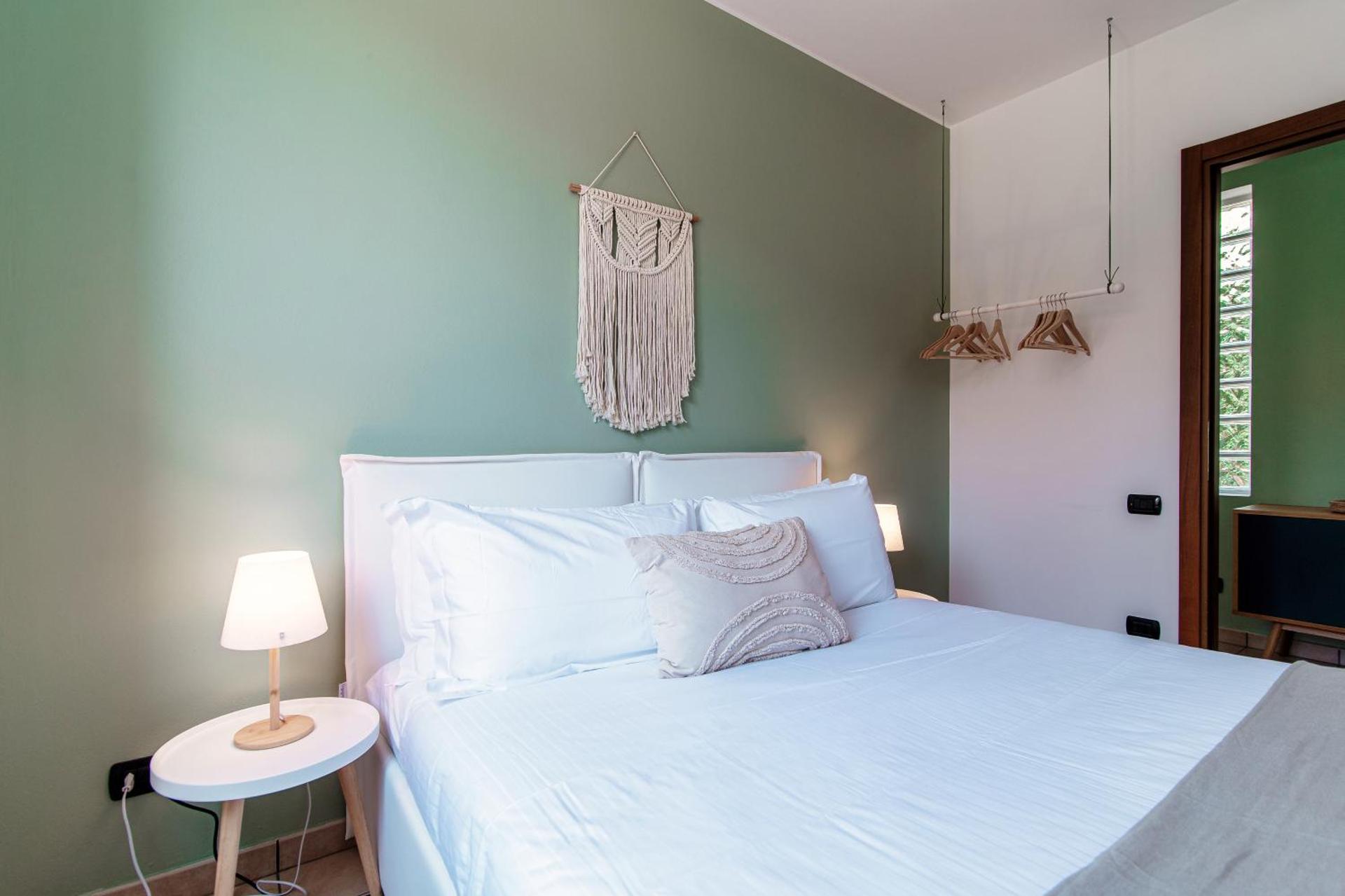 Casa Olivo by Quokka 360 - flat with sun terrace in Cernobbio