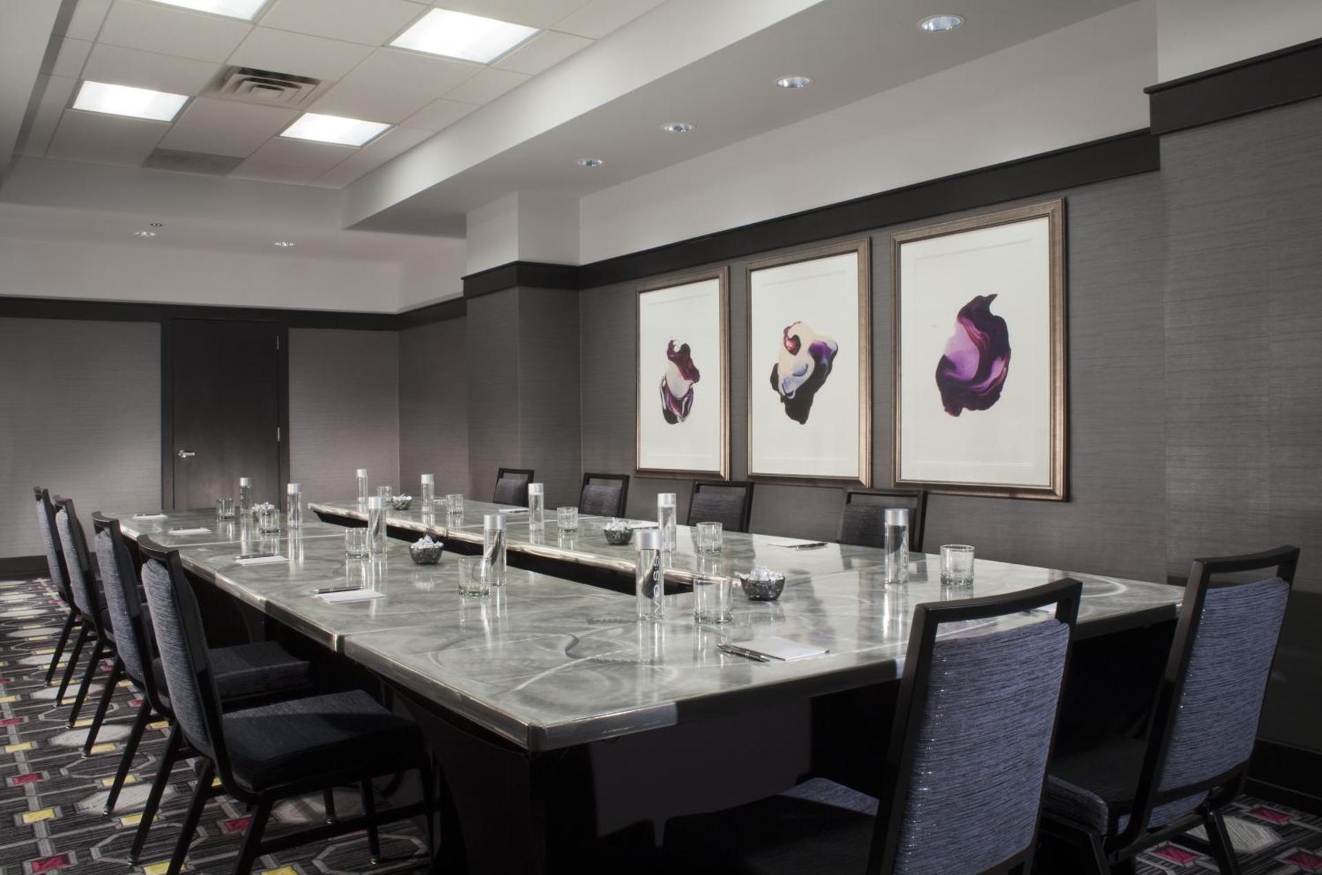 Meeting/conference room