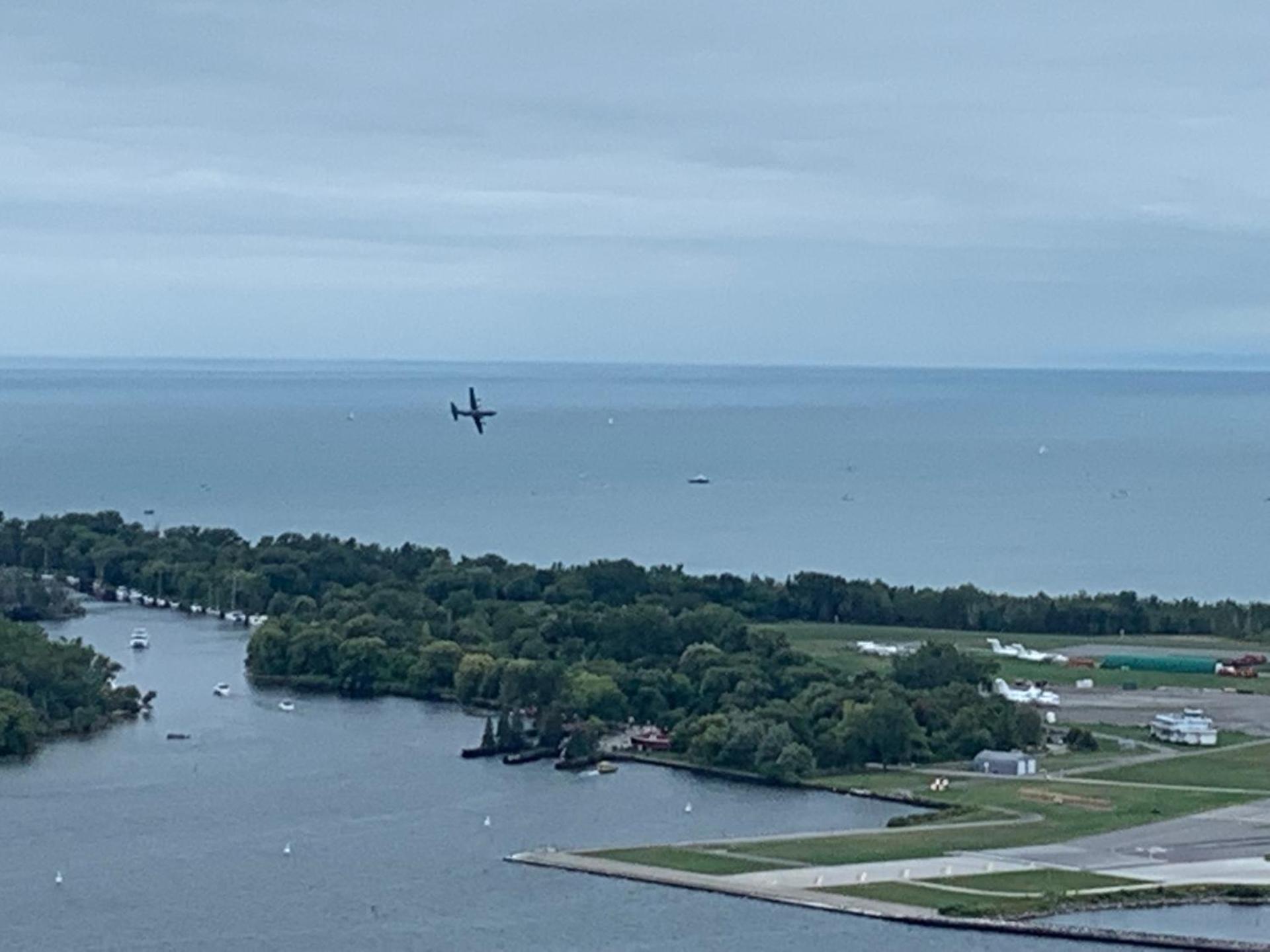 Magnificient View next CN Tower/Rogers/Union/MTCC