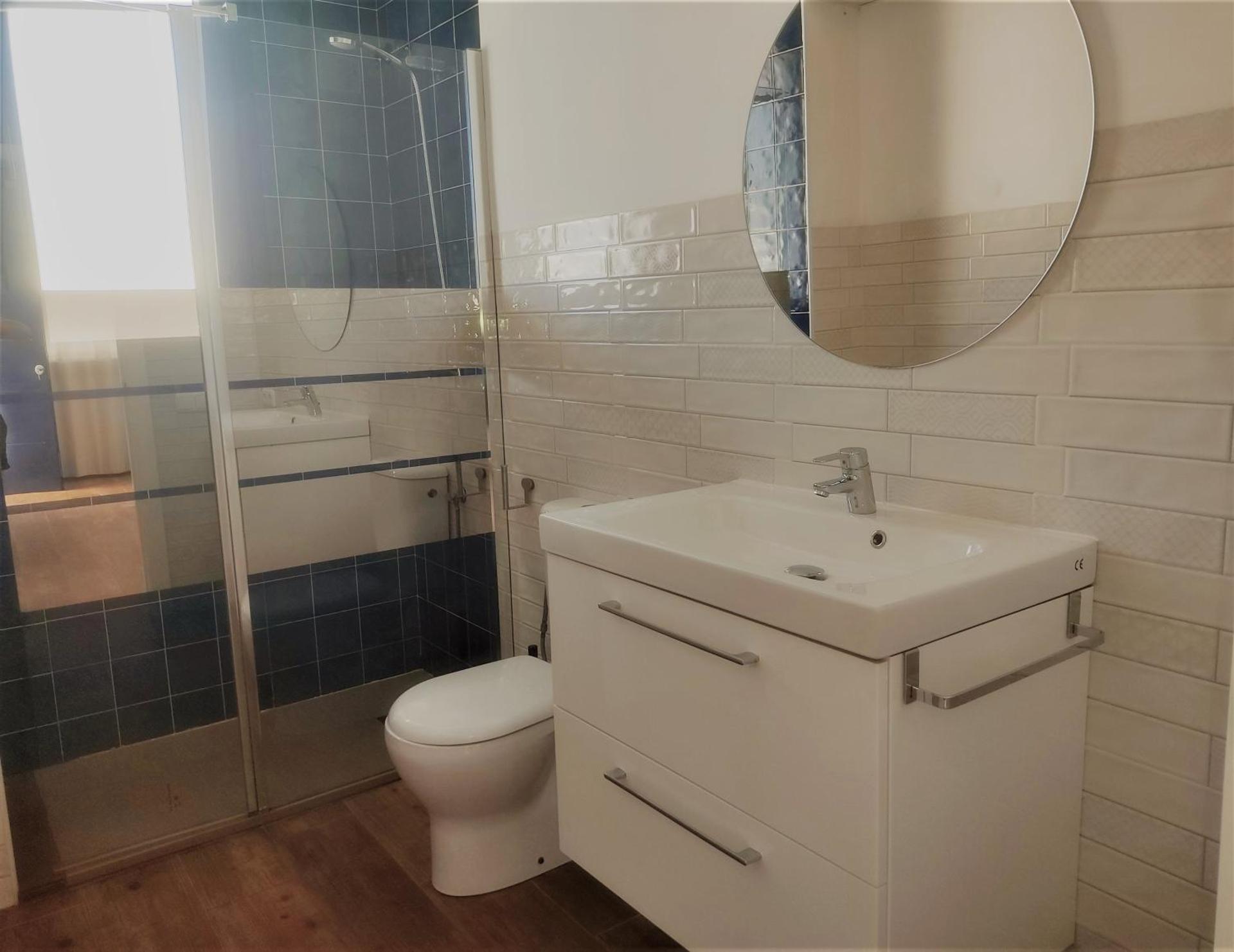 Apartment with Pool View 