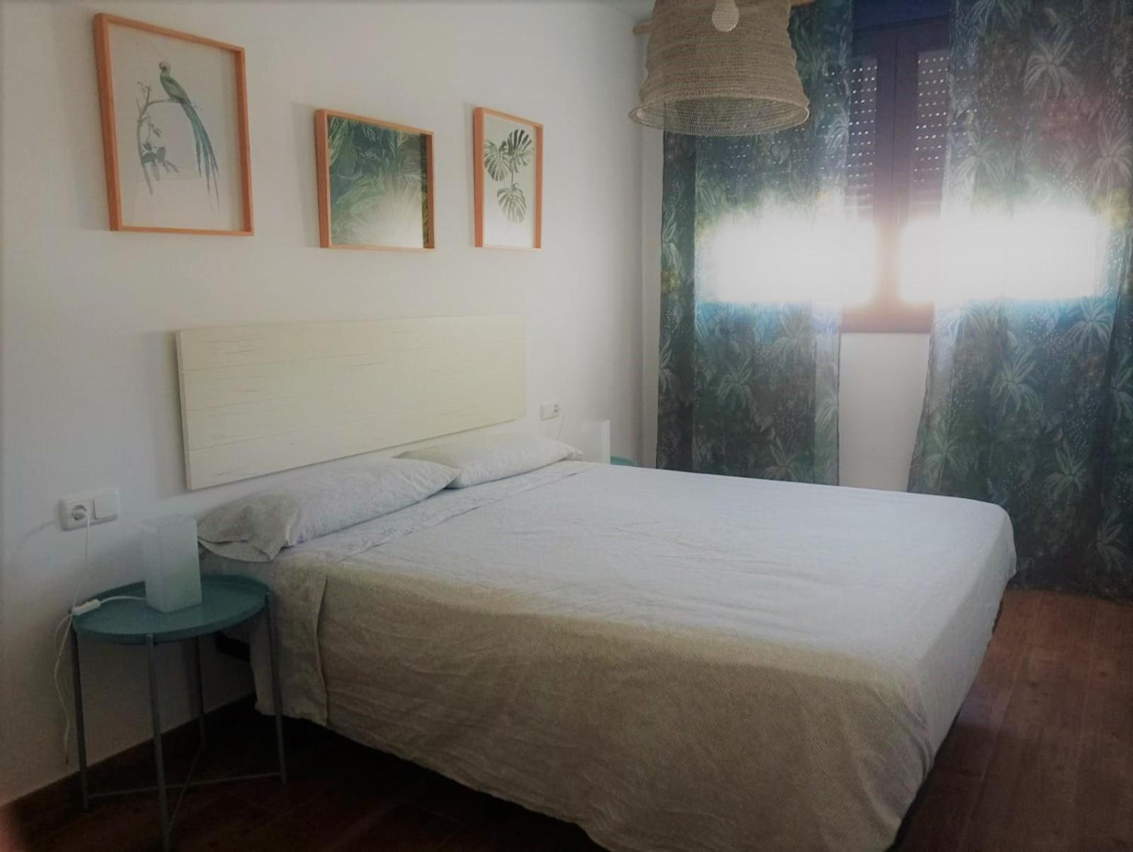 Apartment with Pool View 