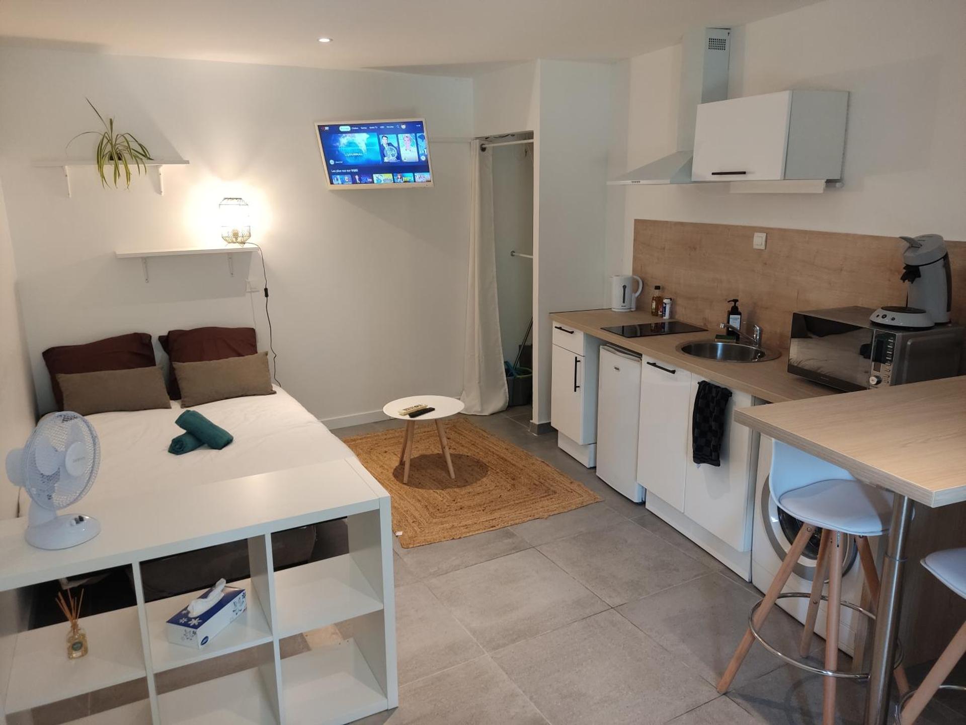 Photo of the whole room