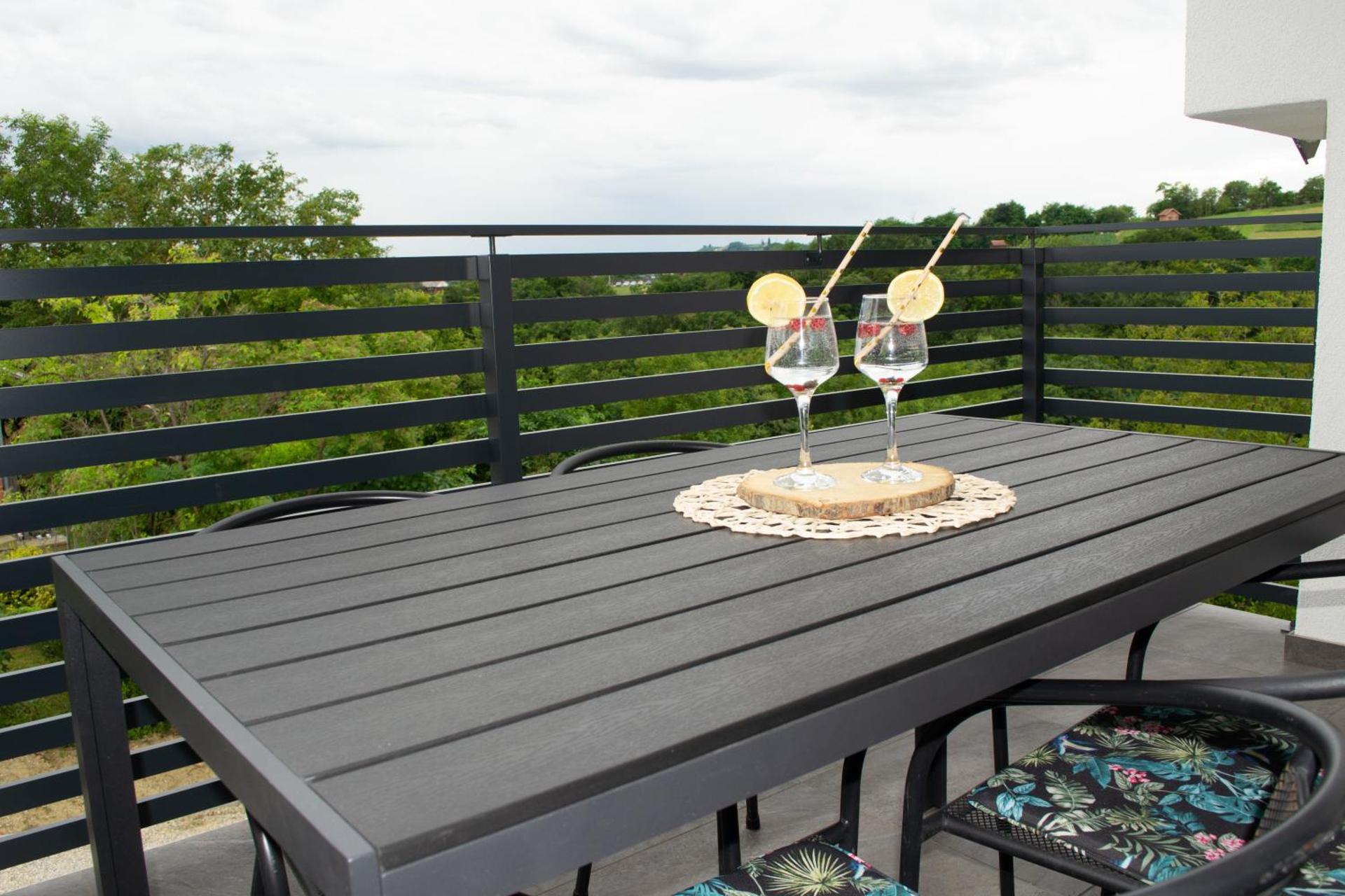 Kraljeva hiža - Apartmani i sobe Kralj