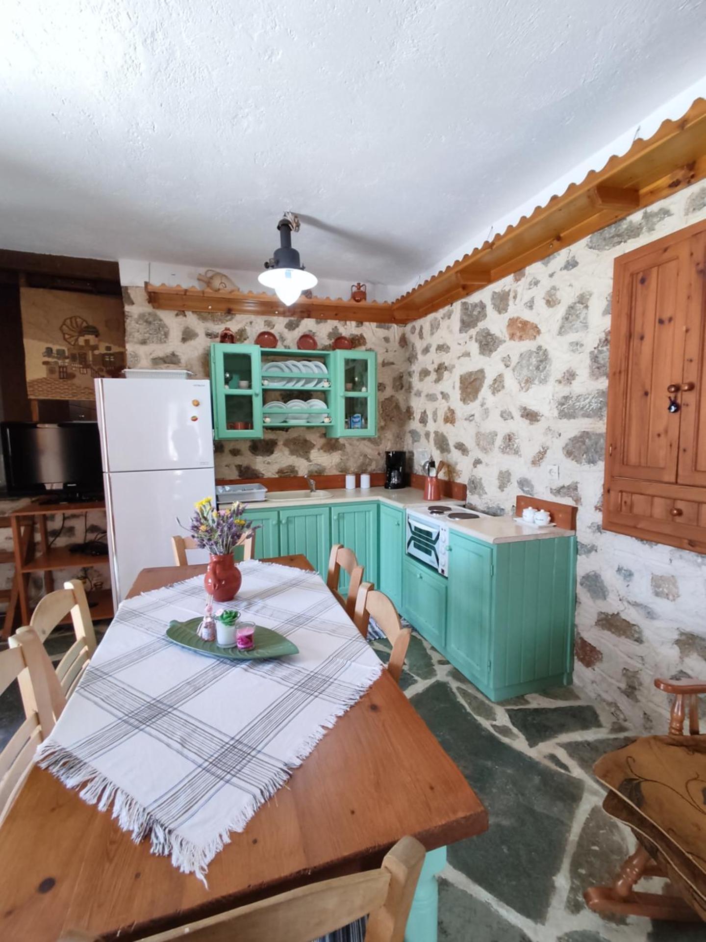 Calliope stone house