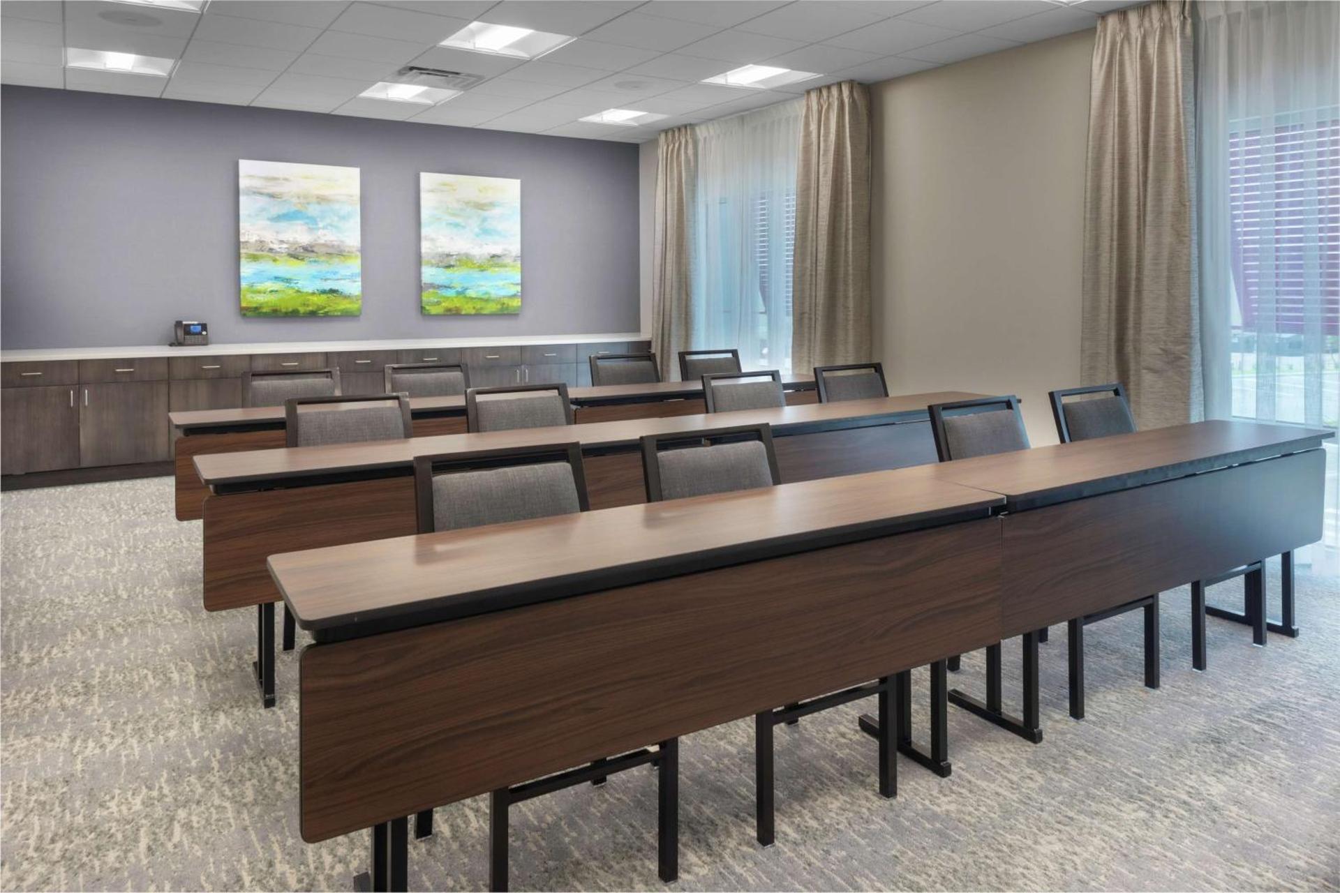 Meeting/conference room
