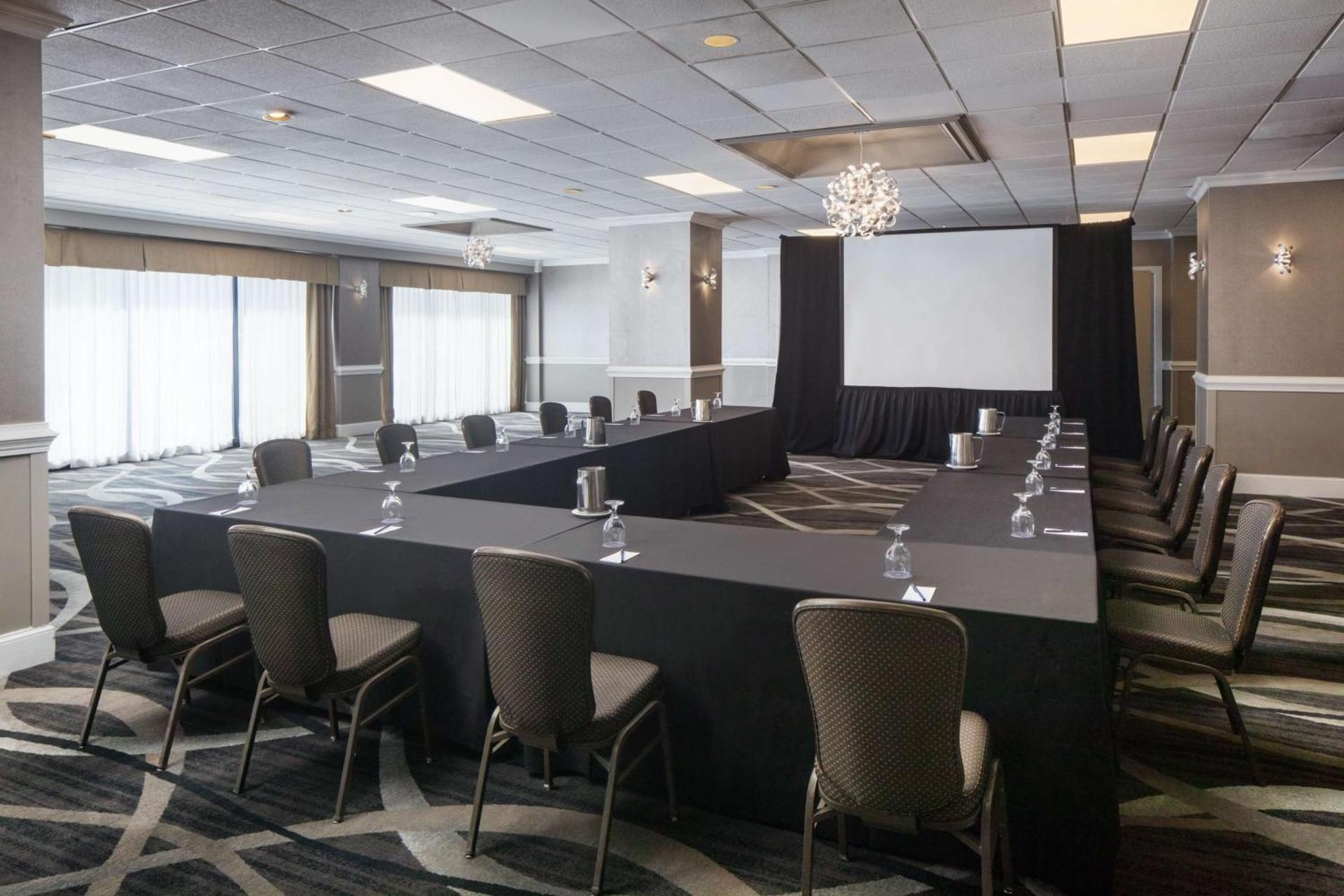Meeting/conference room