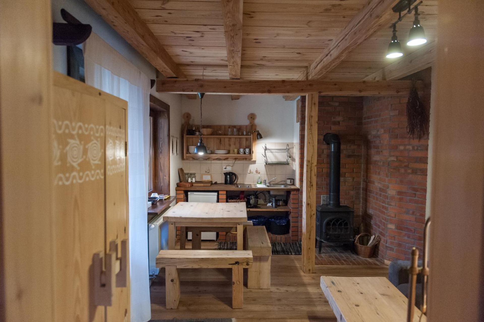 Kitchen or kitchenette