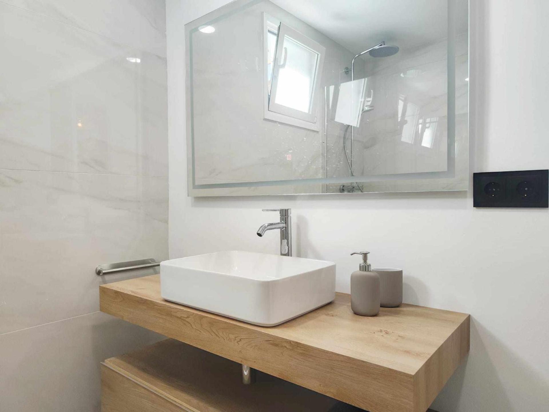 Mazi Apartments Cuba