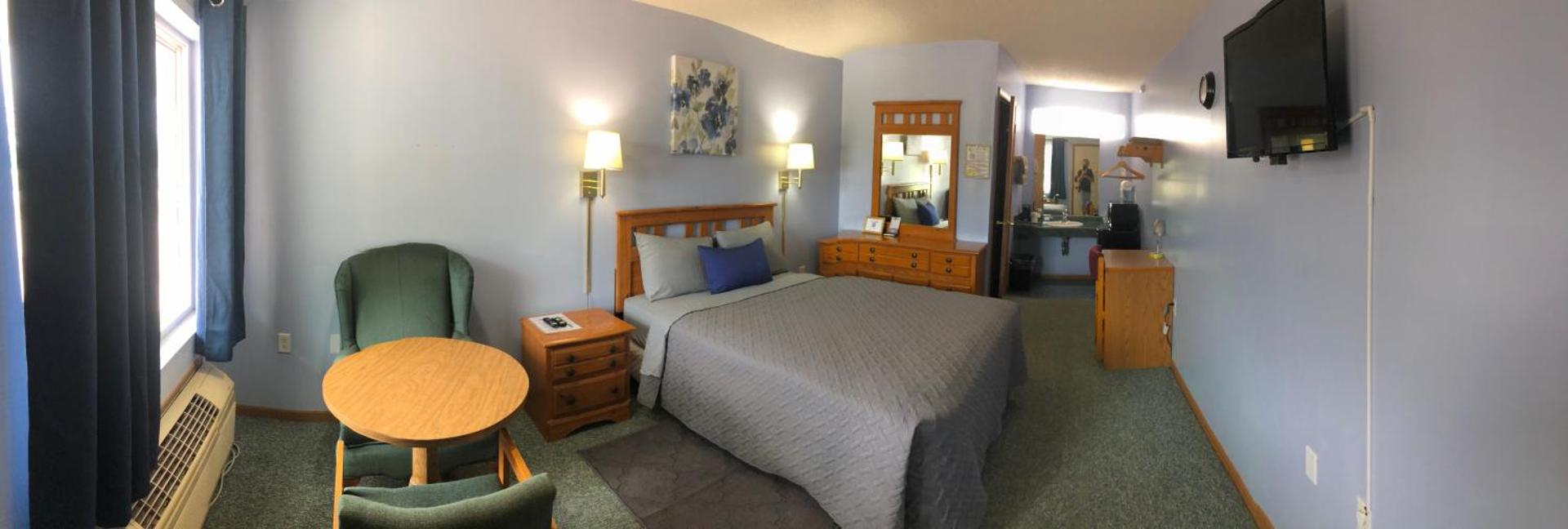 Photo of the whole room