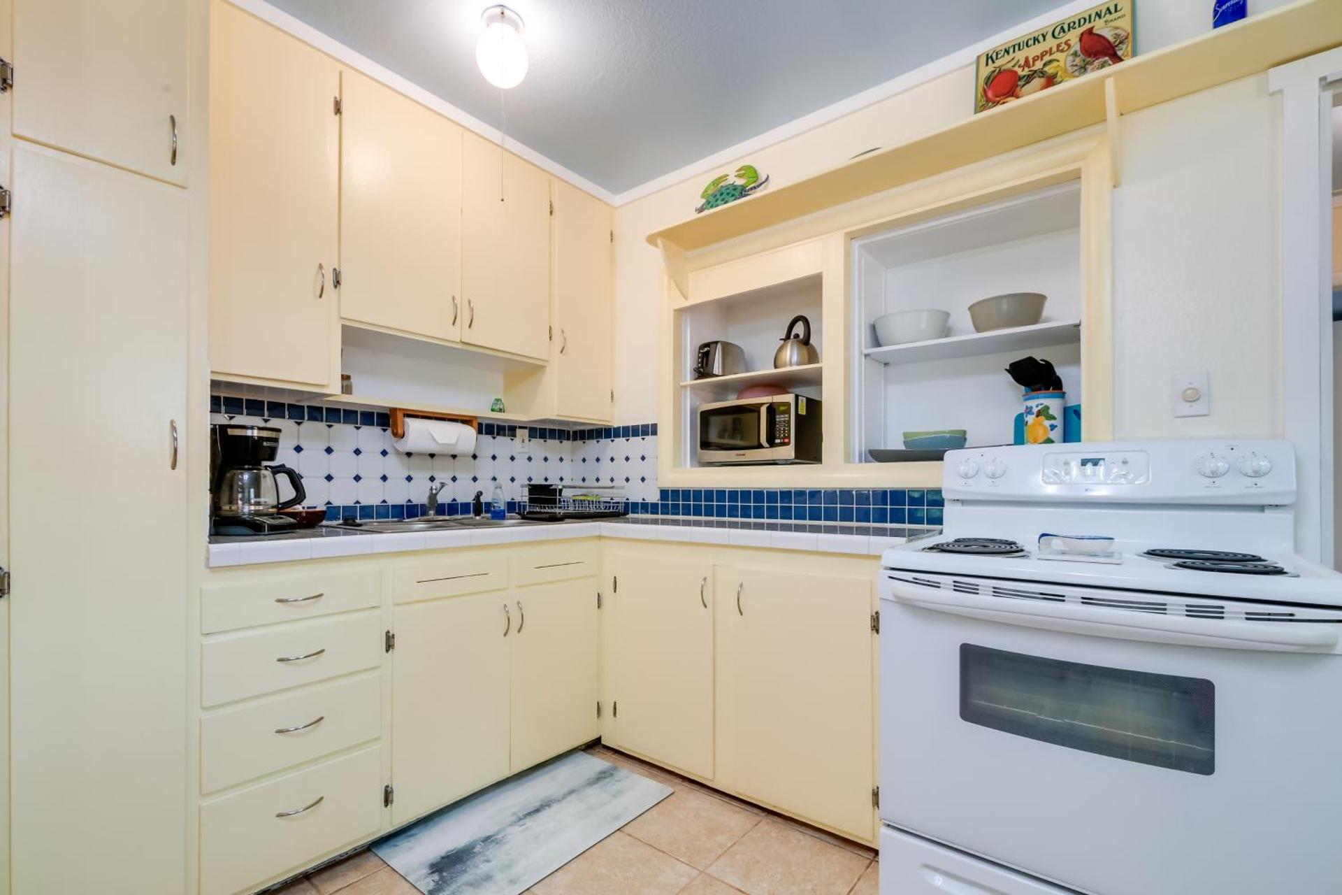 7 Mi to Gulf Home with Dock Access in Crystal River