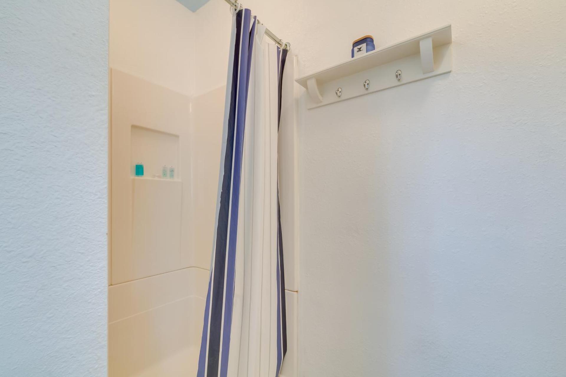 7 Mi to Gulf Home with Dock Access in Crystal River