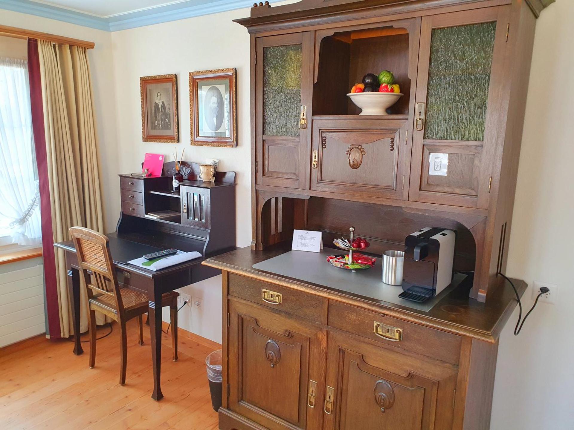 Coffee/tea facilities