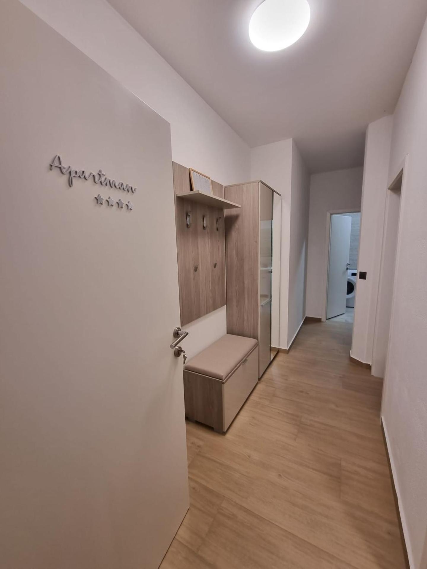 Apartmani Toni