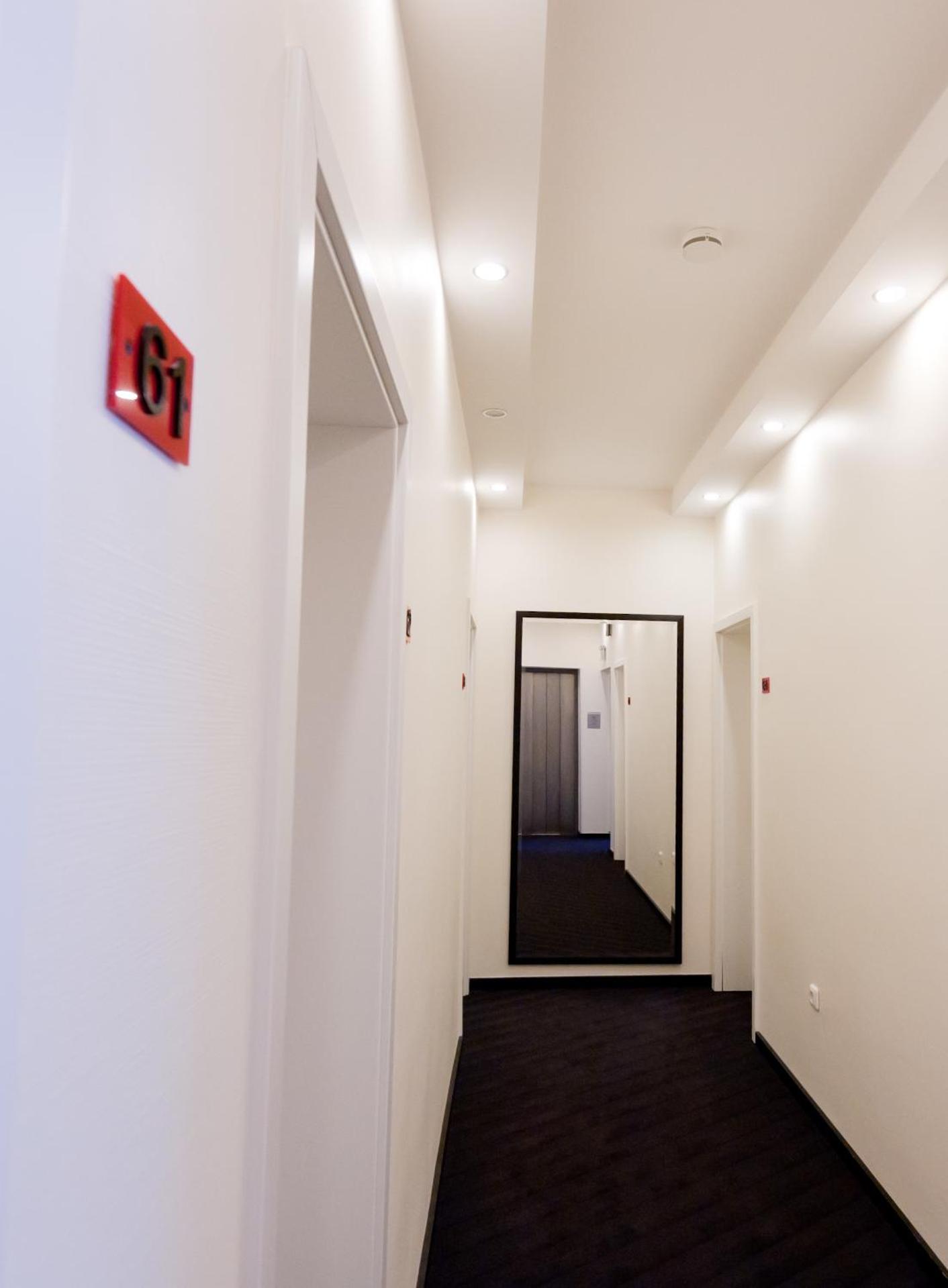 Logo/Certificate/Sign