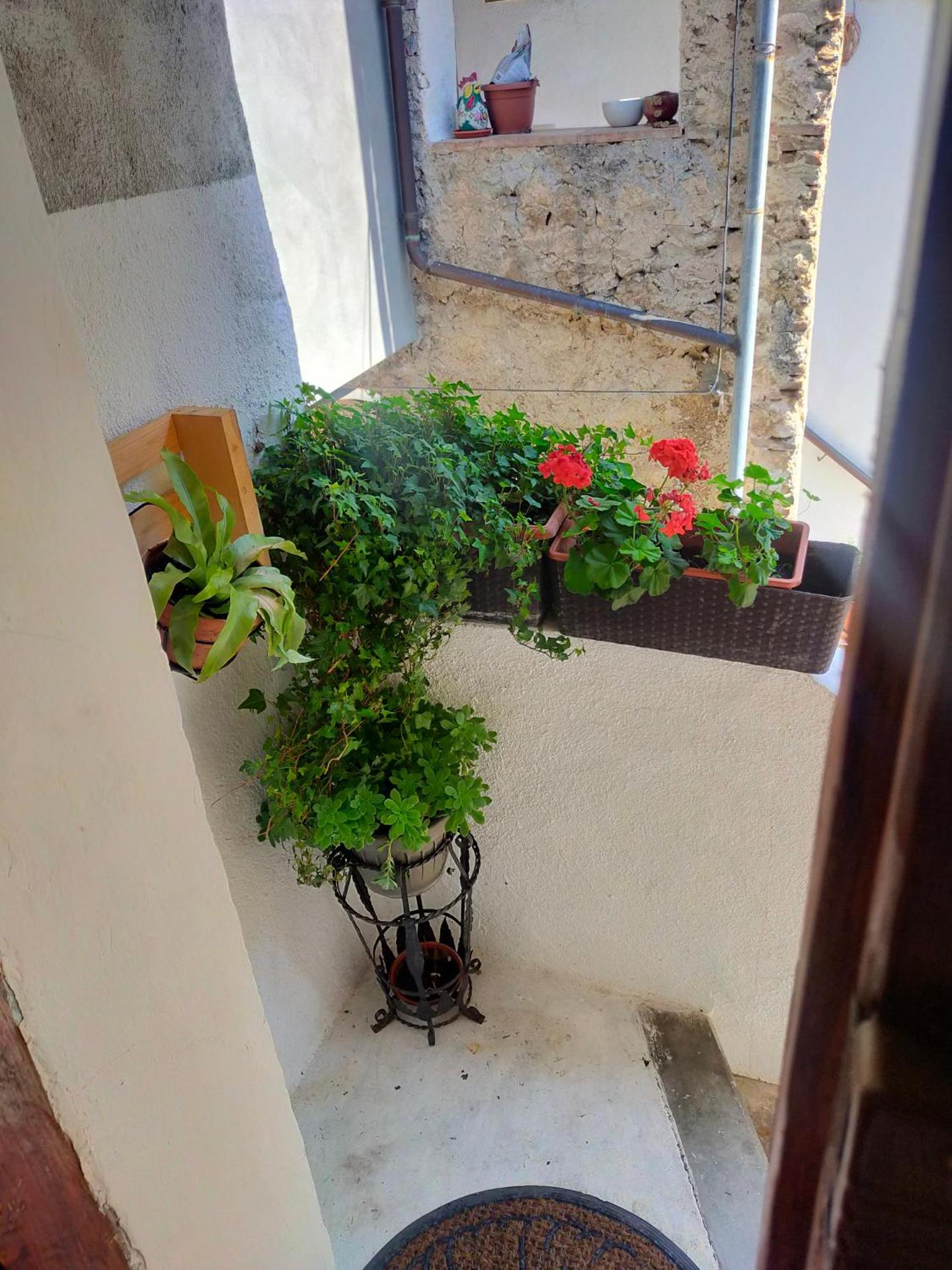 Monolocali Tra Rieti e Terminillo e lago del Salto