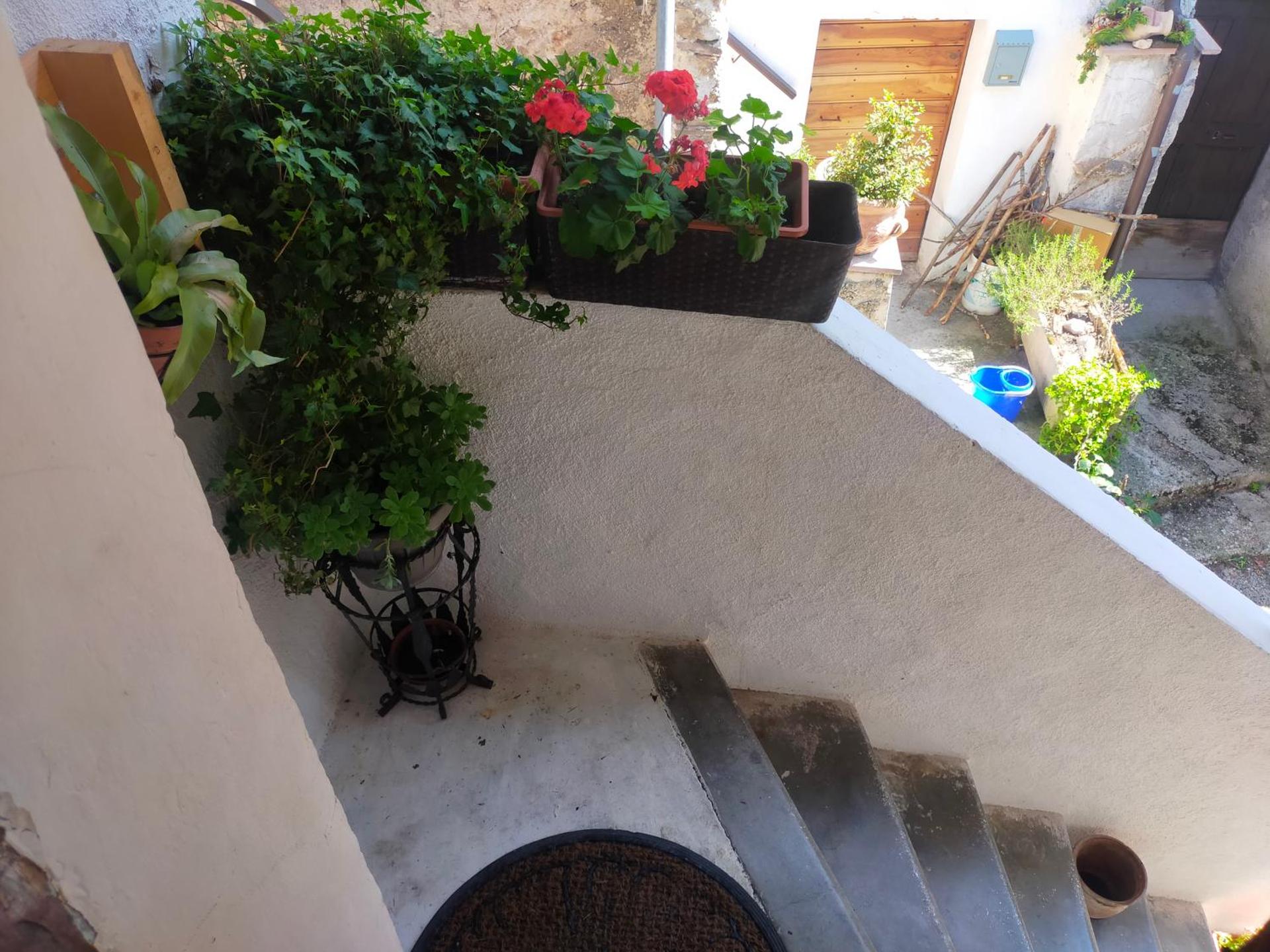 Monolocali Tra Rieti e Terminillo e lago del Salto