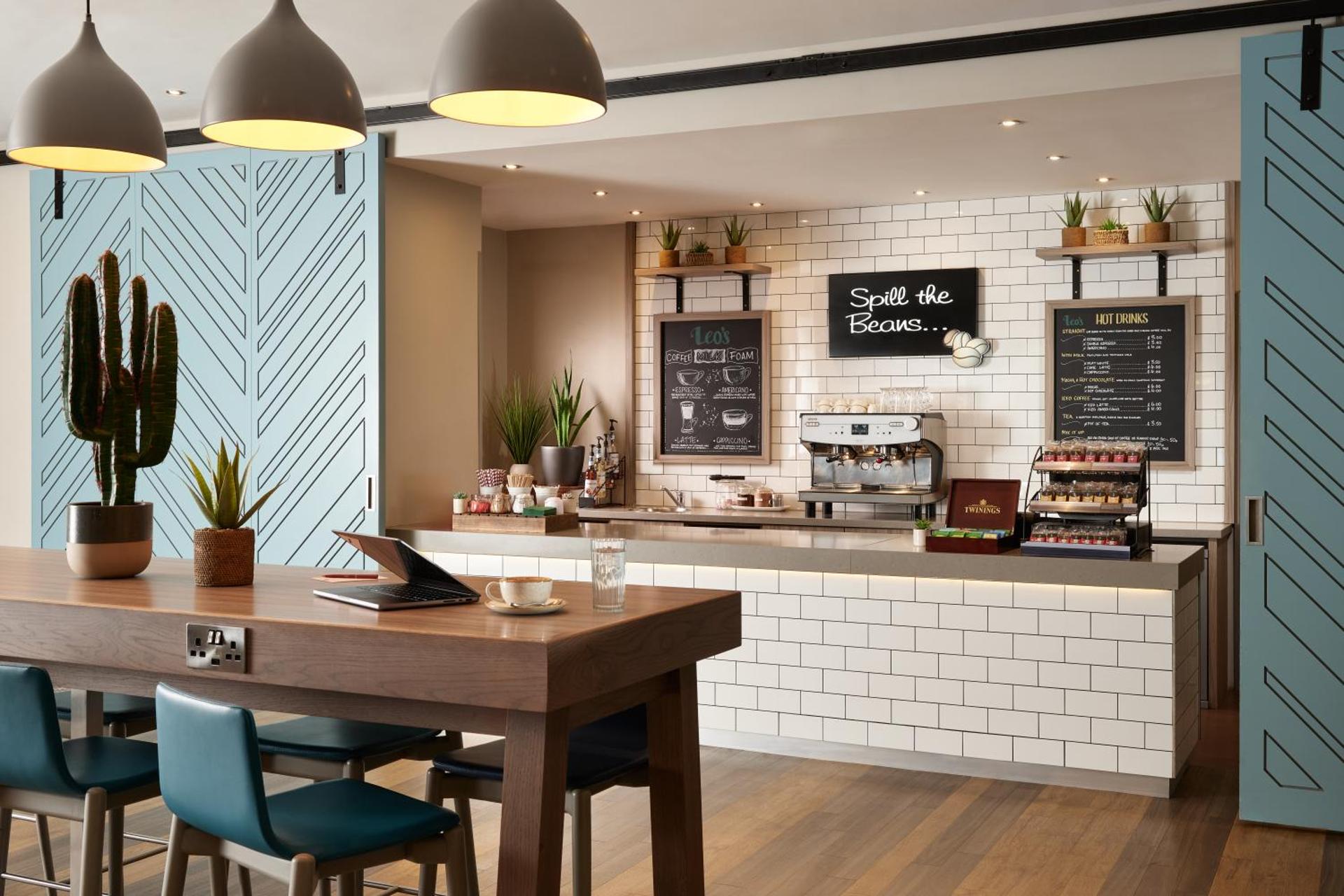 Coffee/tea facilities