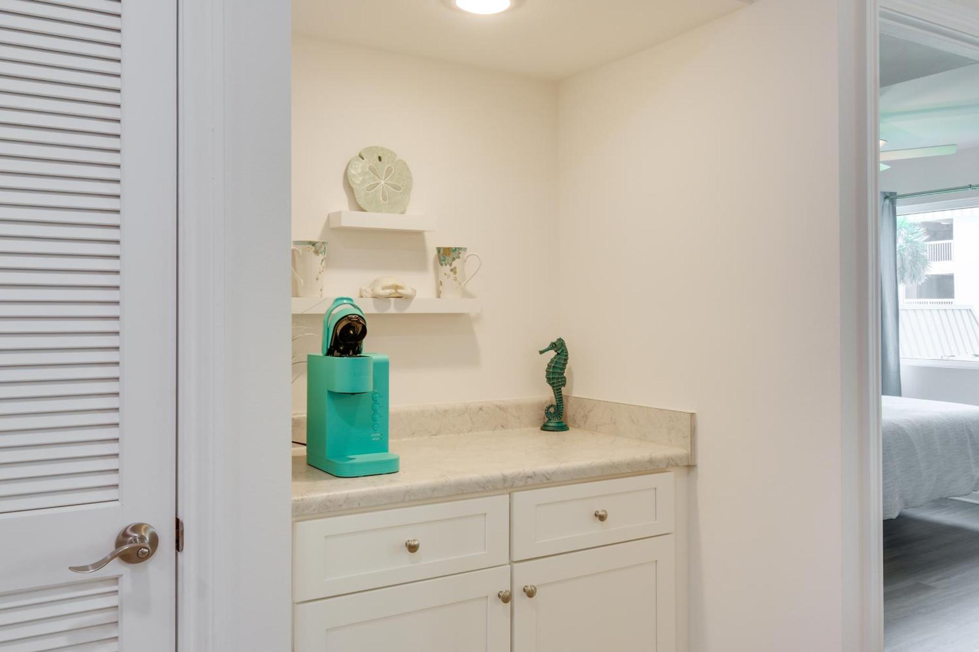 Walk to Beach! Gulf Shores Escape with Indoor Pool