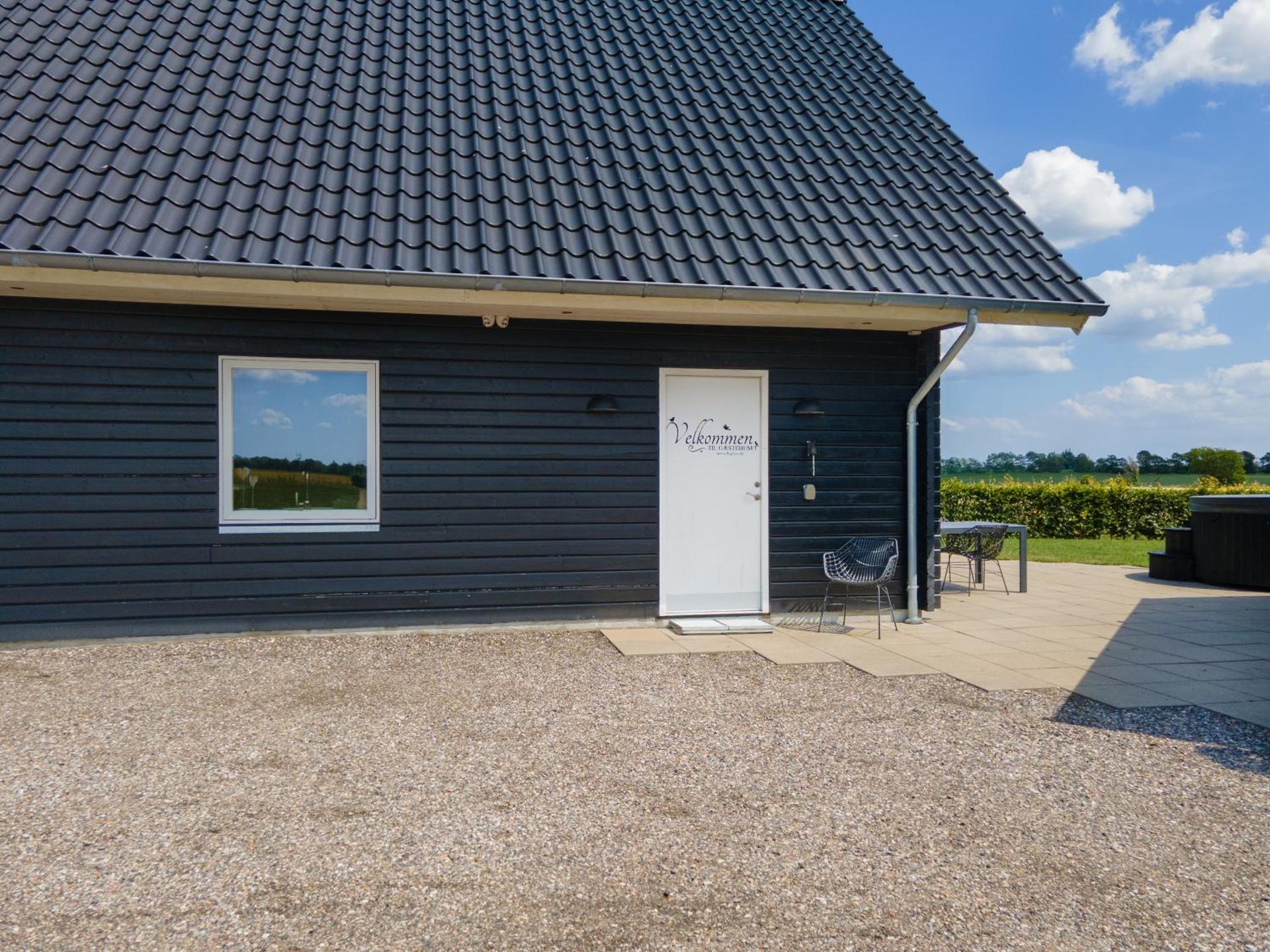 Fuglhus - hyggelig ferie på landet