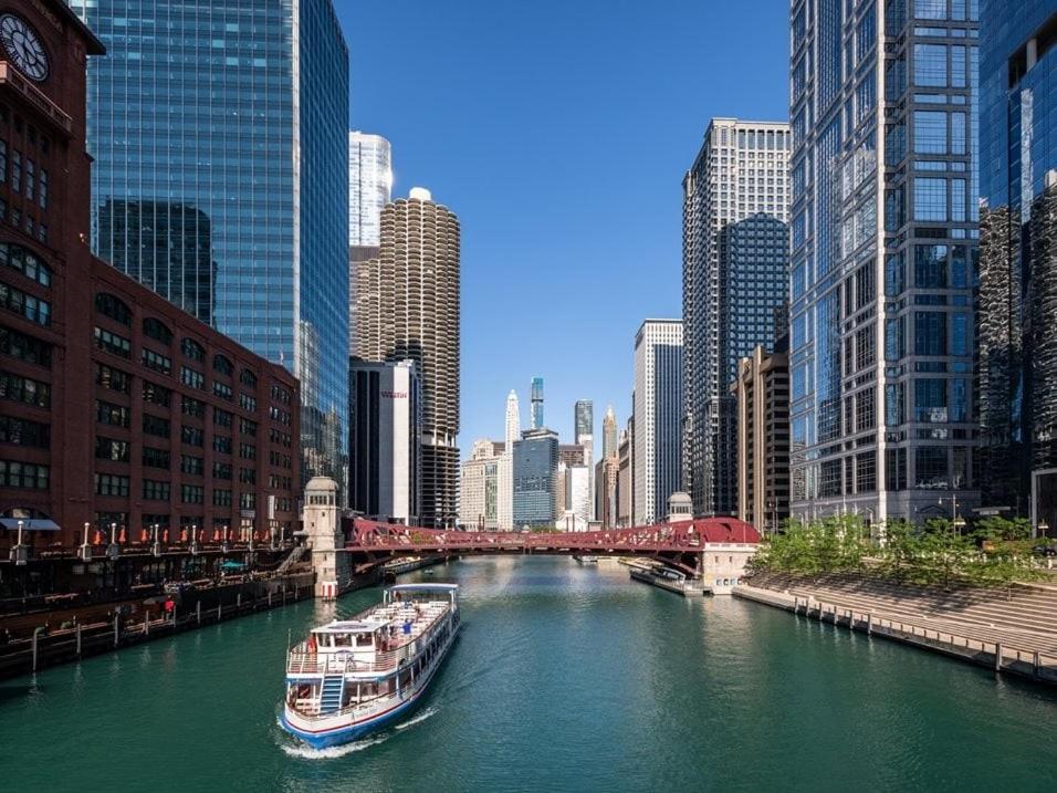 Level Chicago Fulton Market