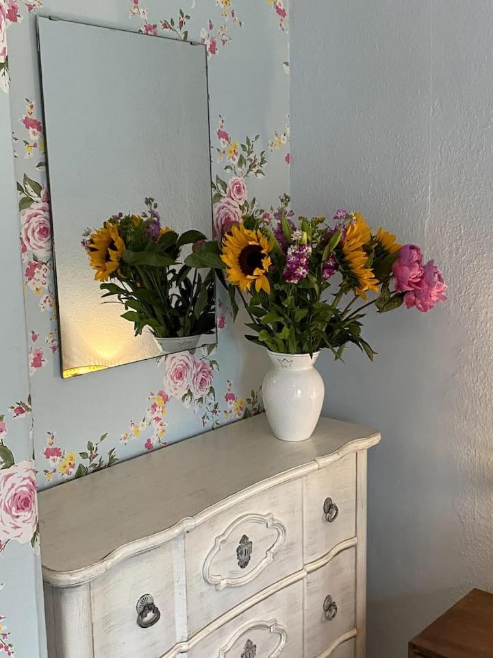 Creamore Grove Wem Shrewsbury