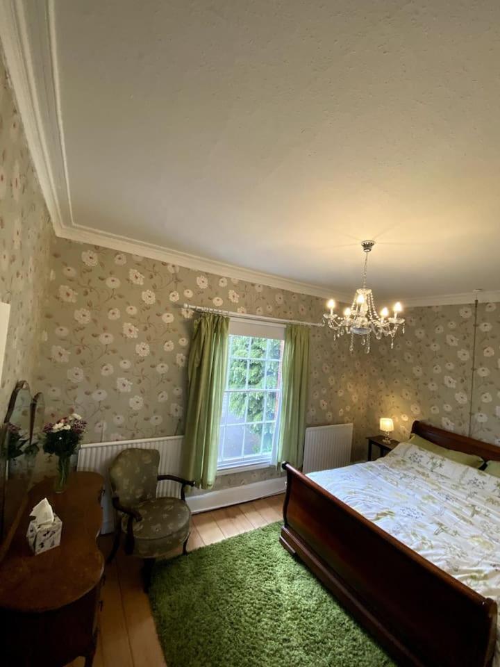 Creamore Grove Wem Shrewsbury