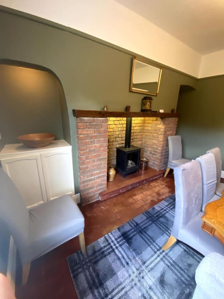 Creamore Grove Wem Shrewsbury