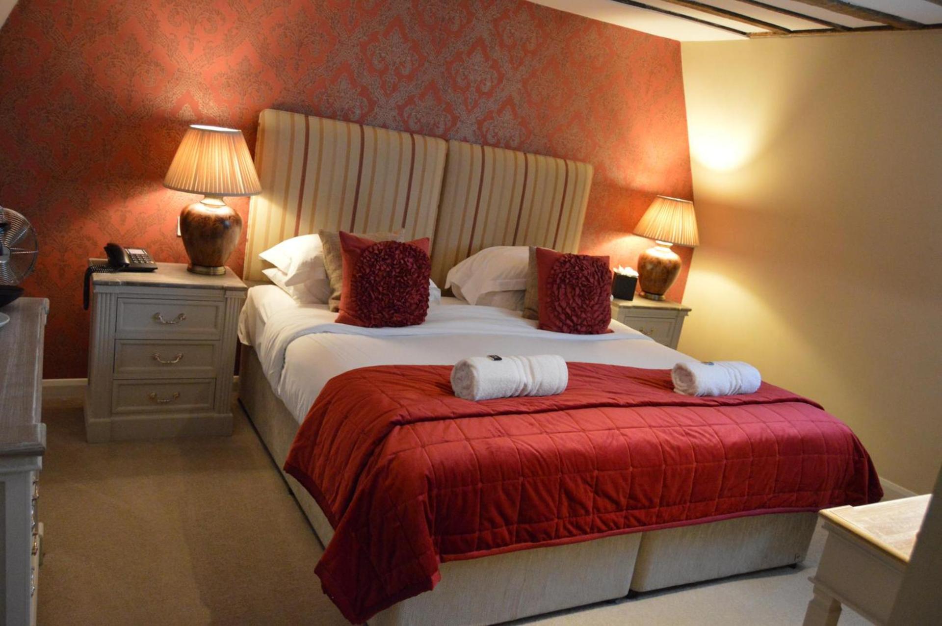 Le Bouchon Brasserie & Hotel